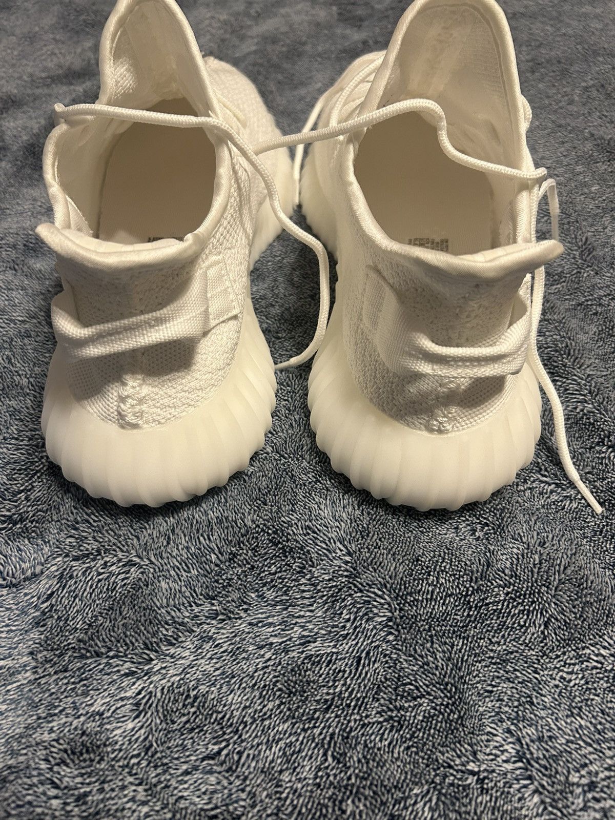 Yeezy Yeezy boost 350 v2 cream Size US 10.5 / EU 43-44 - 6 Thumbnail