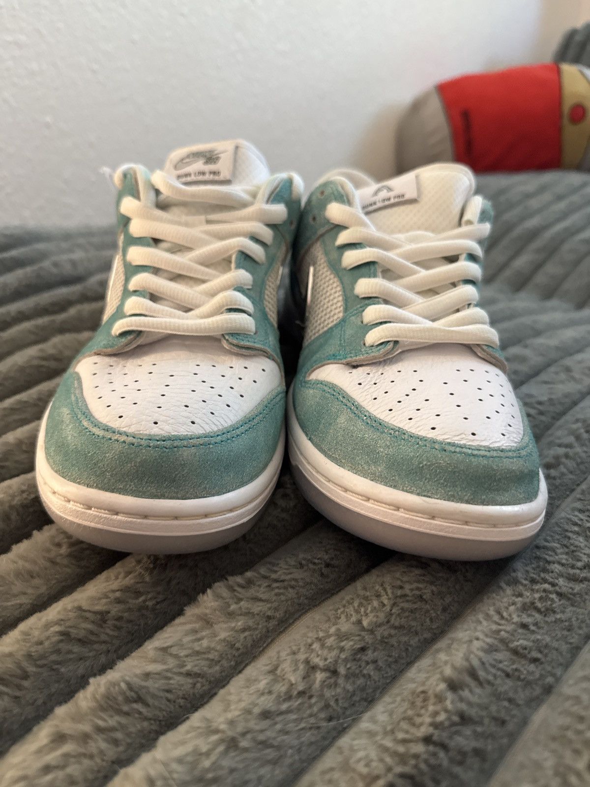 Nike SB Size 9.5- April Nike sb dunk Size US 9.5 / EU 42-43 - 4 Thumbnail