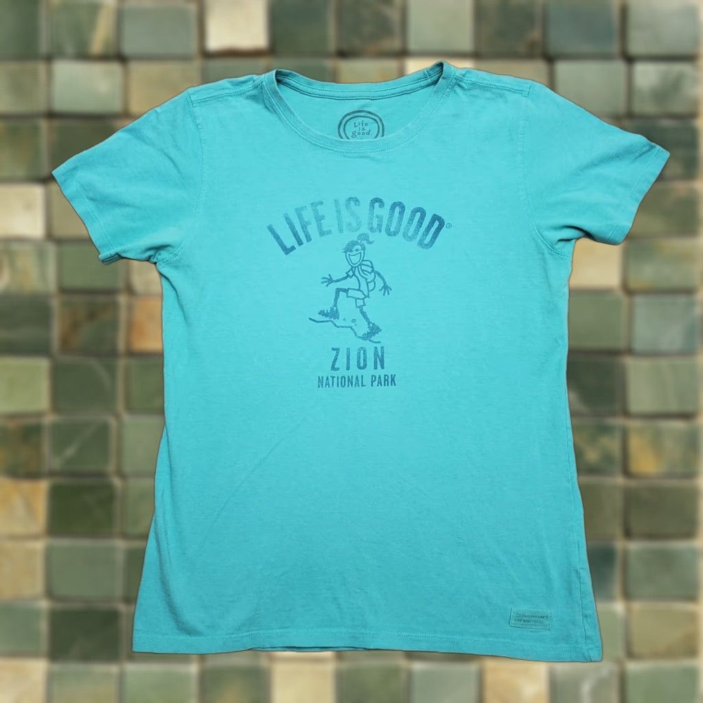 Life is Good Life is Good Shirt Womens M Green Zion National Park Outdoor Gorpcore Christmas? Size M / US 6-8 / IT 42-44 - 1 Thumbnail