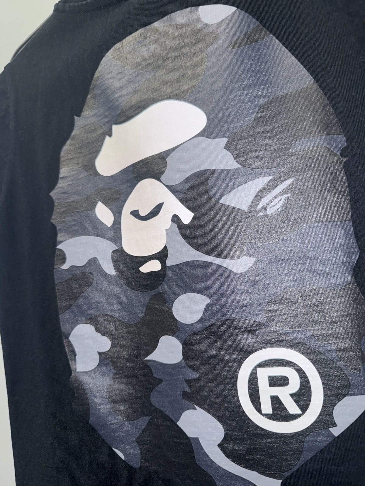 Bape Bape box logo tee with Bape head on back Size XS / US 0-2 / IT 36-38 - 7 Thumbnail