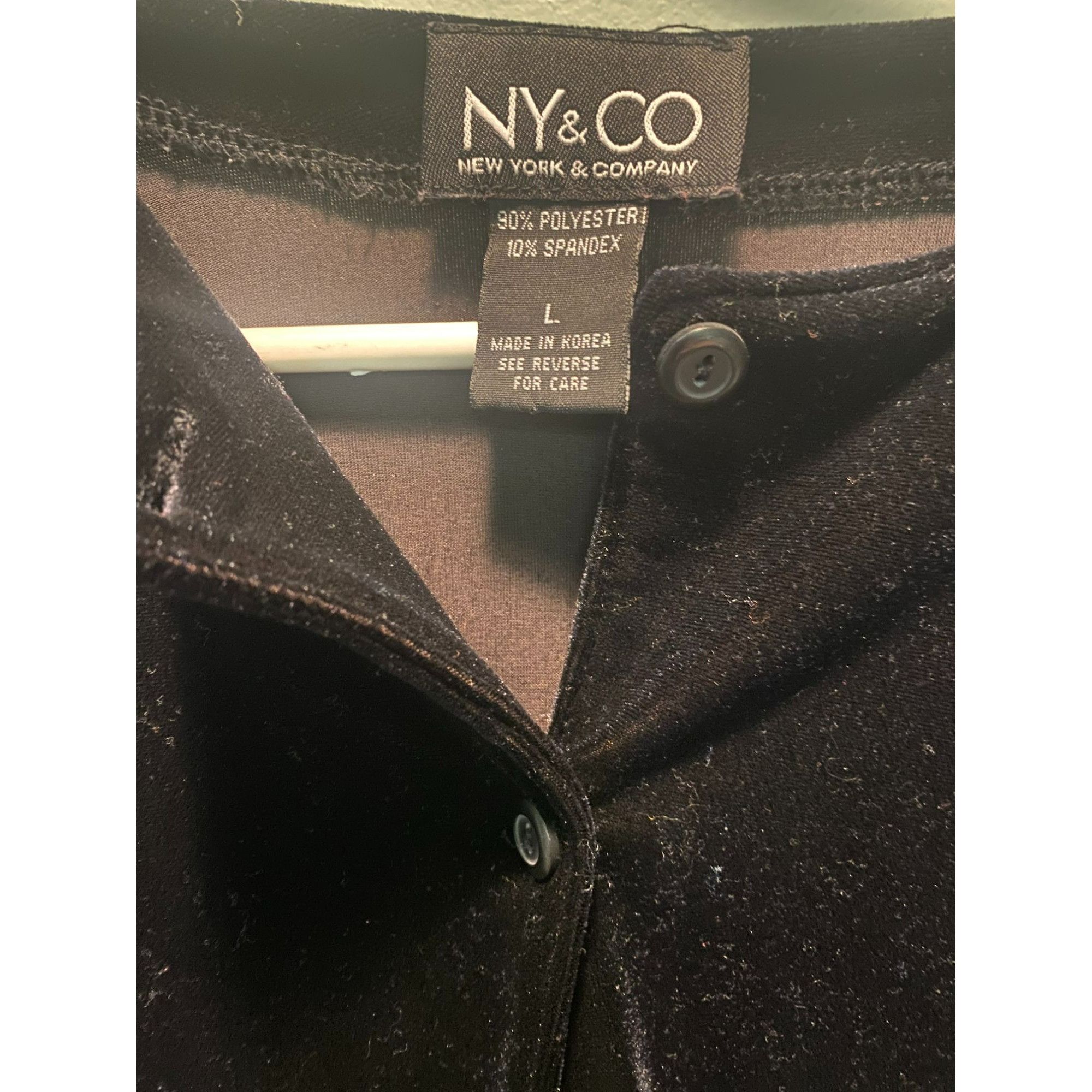 Other NY & Co Black Velvet Button-Up Long Sleeve Cardigan For Wome Size L / US 10 / IT 46 - 3 Thumbnail