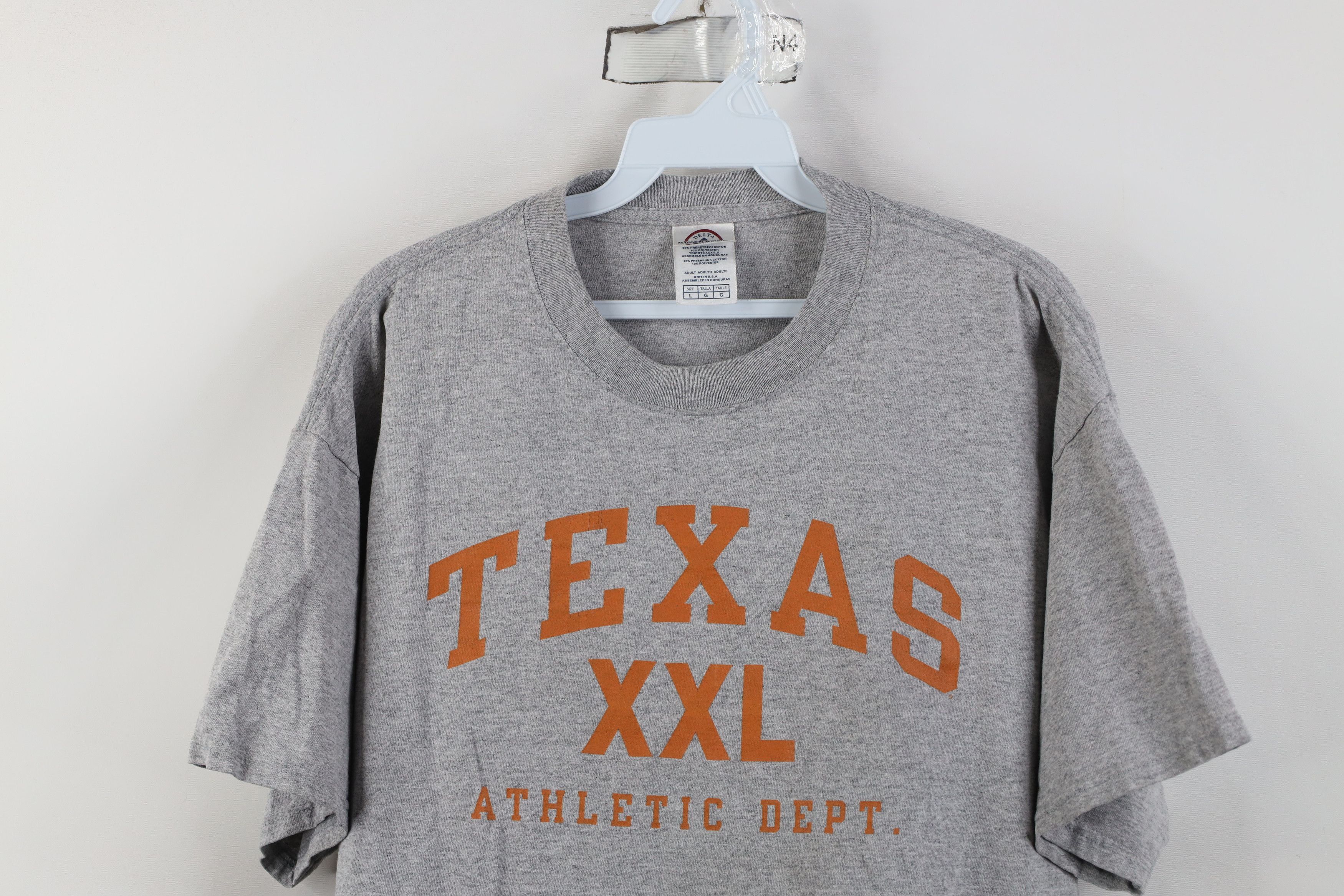 Vintage Vintage 90s Y2K University of Texas Athletic T-Shirt Size US L / EU 52-54 / 3 - 2 Thumbnail