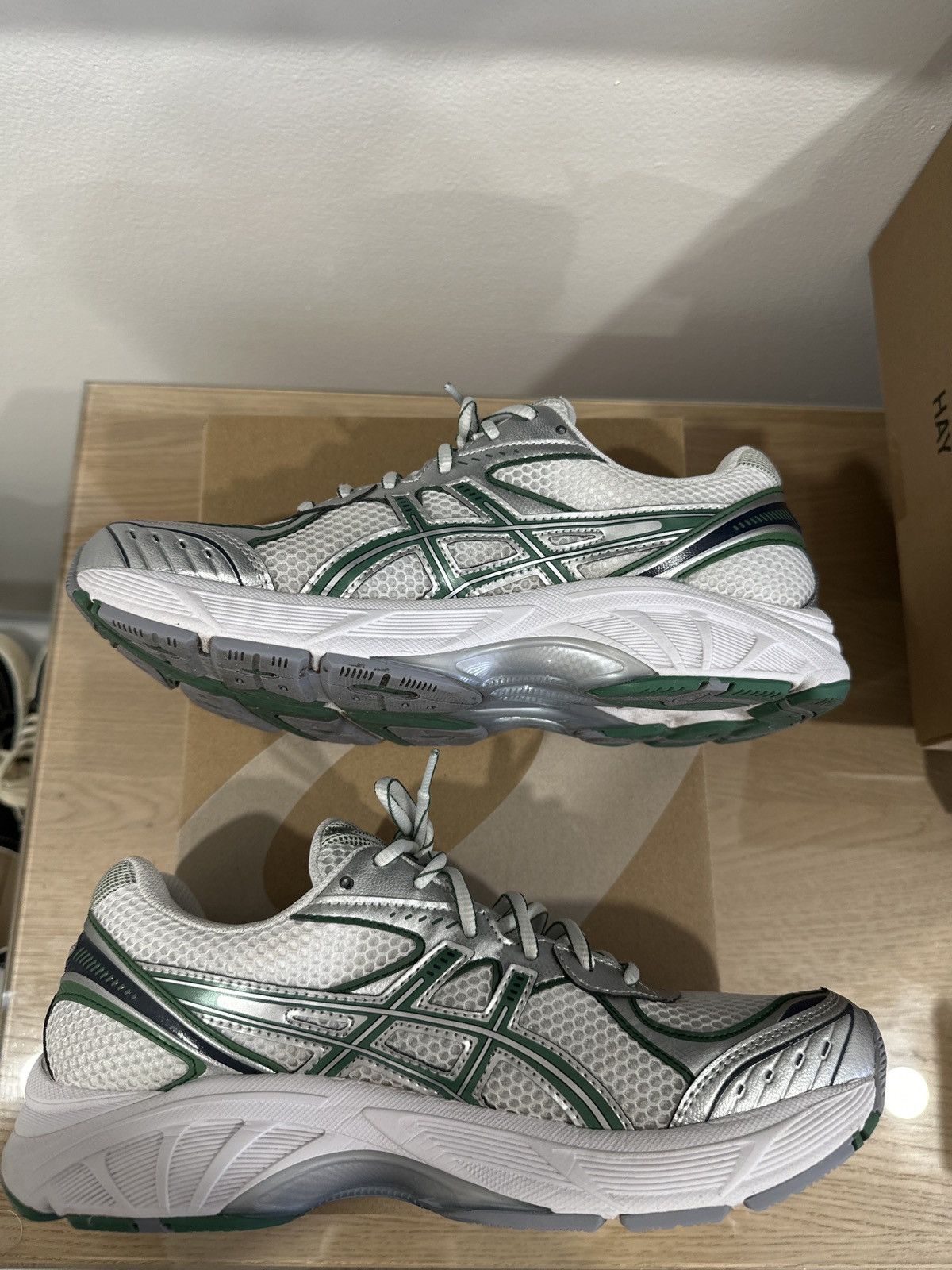Asics Asics GT 2160 “Shamrock Green” Size US 8.5 / EU 41-42 - 1 Thumbnail