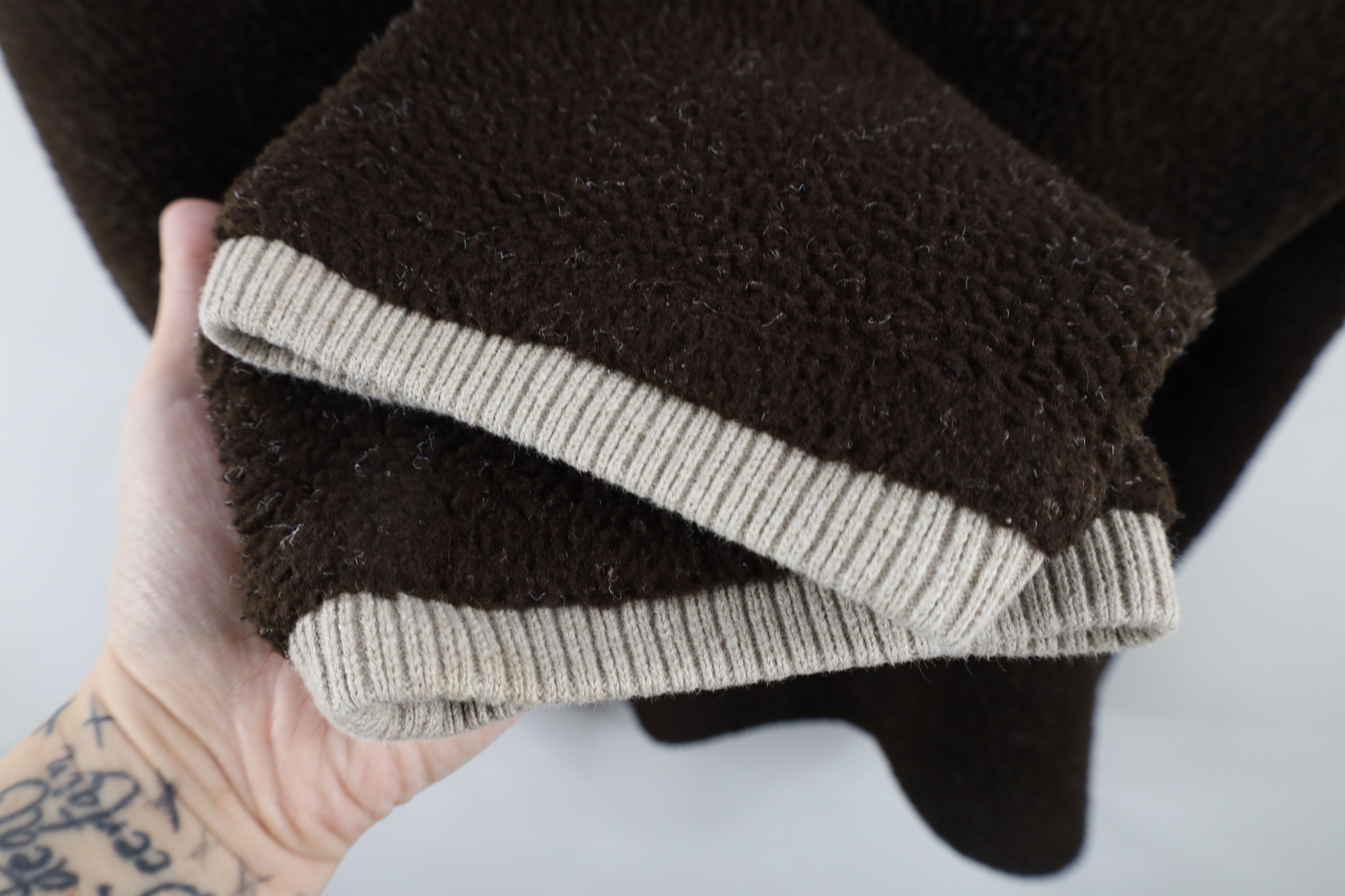 Vintage Vintage 90s Streetwear Pile Fleece Sweater Brown Polyester Size US L / EU 52-54 / 3 - 5 Thumbnail