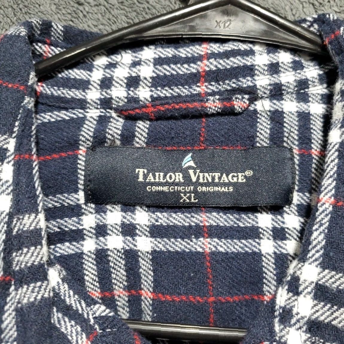 Vintage Tailor Vintage Flannel Shirt Mens XL Navy Plaid Button-Up Long Sleeve Cotton Blend All Seasons Shirt Size US XL / EU 56 / 4 - 7 Thumbnail