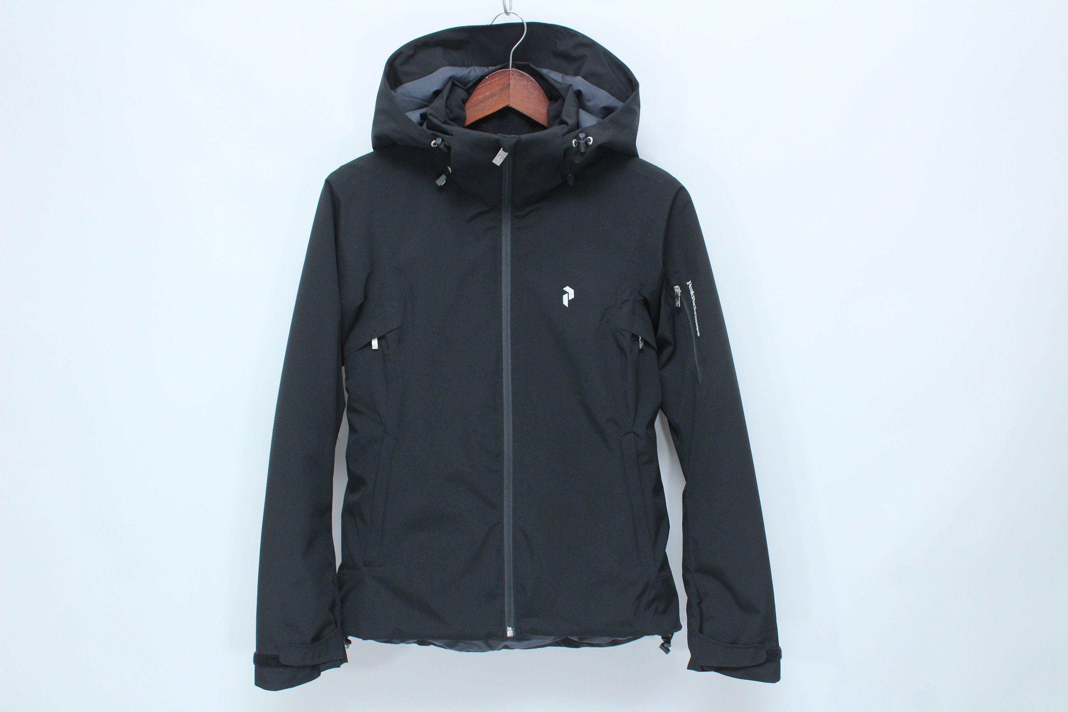 Goretex Peak Performance Anima Snowboard Jacket Womens Size XS Size XS / US 0-2 / IT 36-38 - 1 Thumbnail