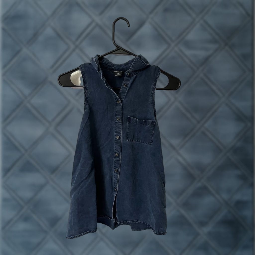 Club Monaco VINTAGE Club Monaco Women Sleeveless Button-Down Shirt XS Blue Tank Top 90s Office Casual Size XS / US 0-2 / IT 36-38 - 1 Thumbnail