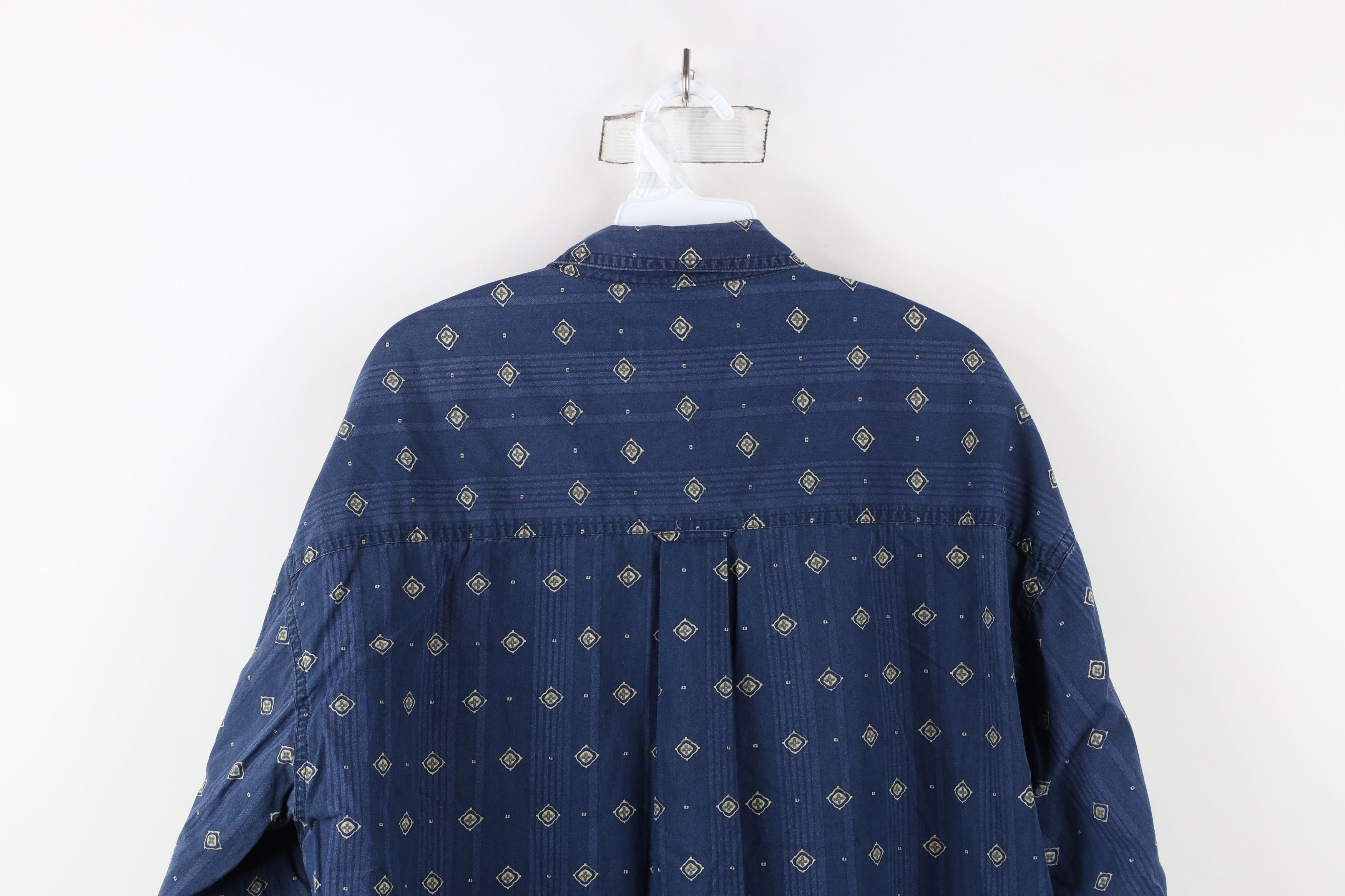 Ralph Lauren × Vintage Vintage 90s Chaps Ralph Lauren Geometric Collared Shirt Size US L / EU 52-54 / 3 - 11 Thumbnail