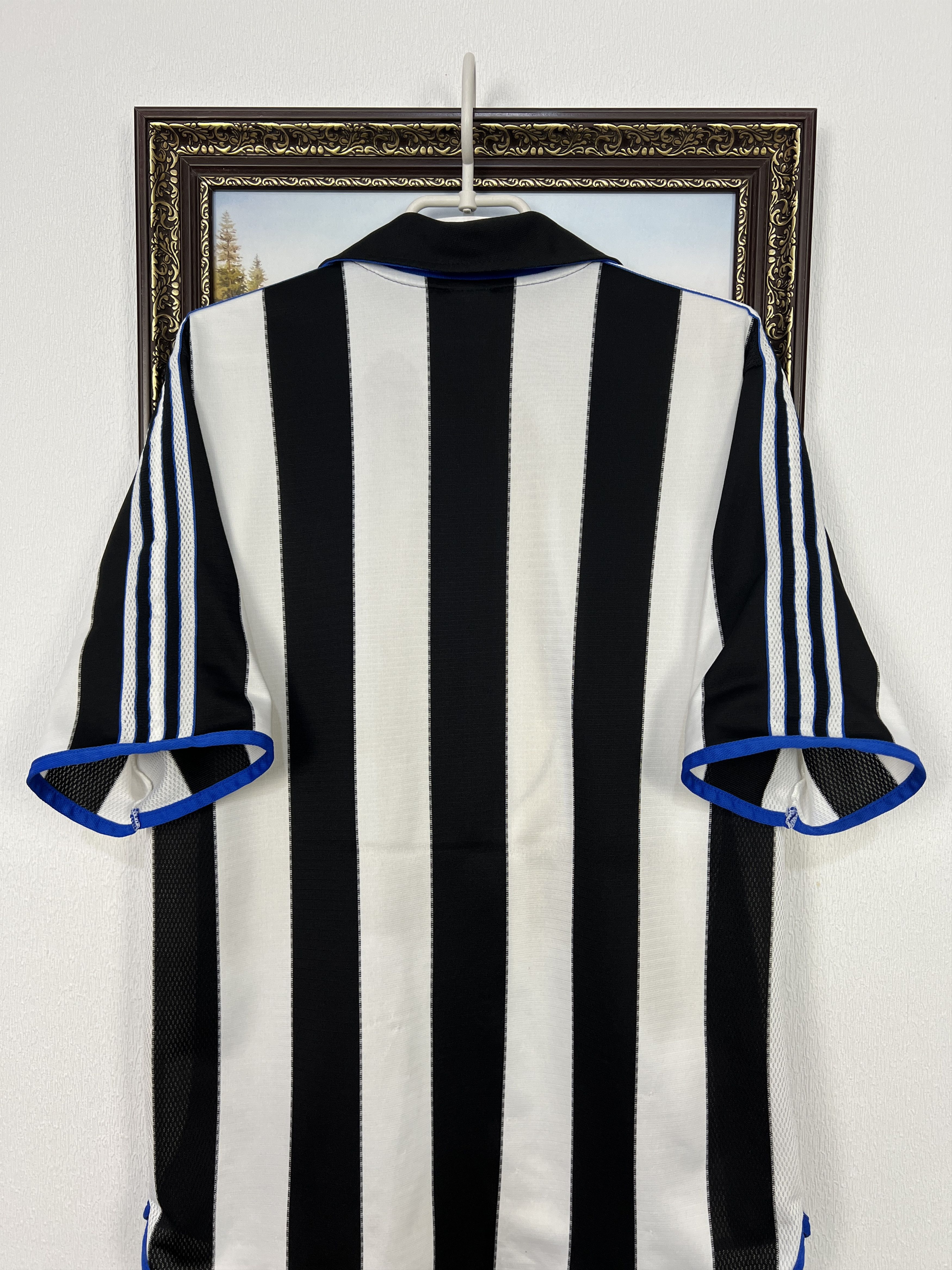 Adidas Newcastle Home football shirt 1999 Soccer Adidas Jersey Size US L / EU 52-54 / 3 - 13 Thumbnail