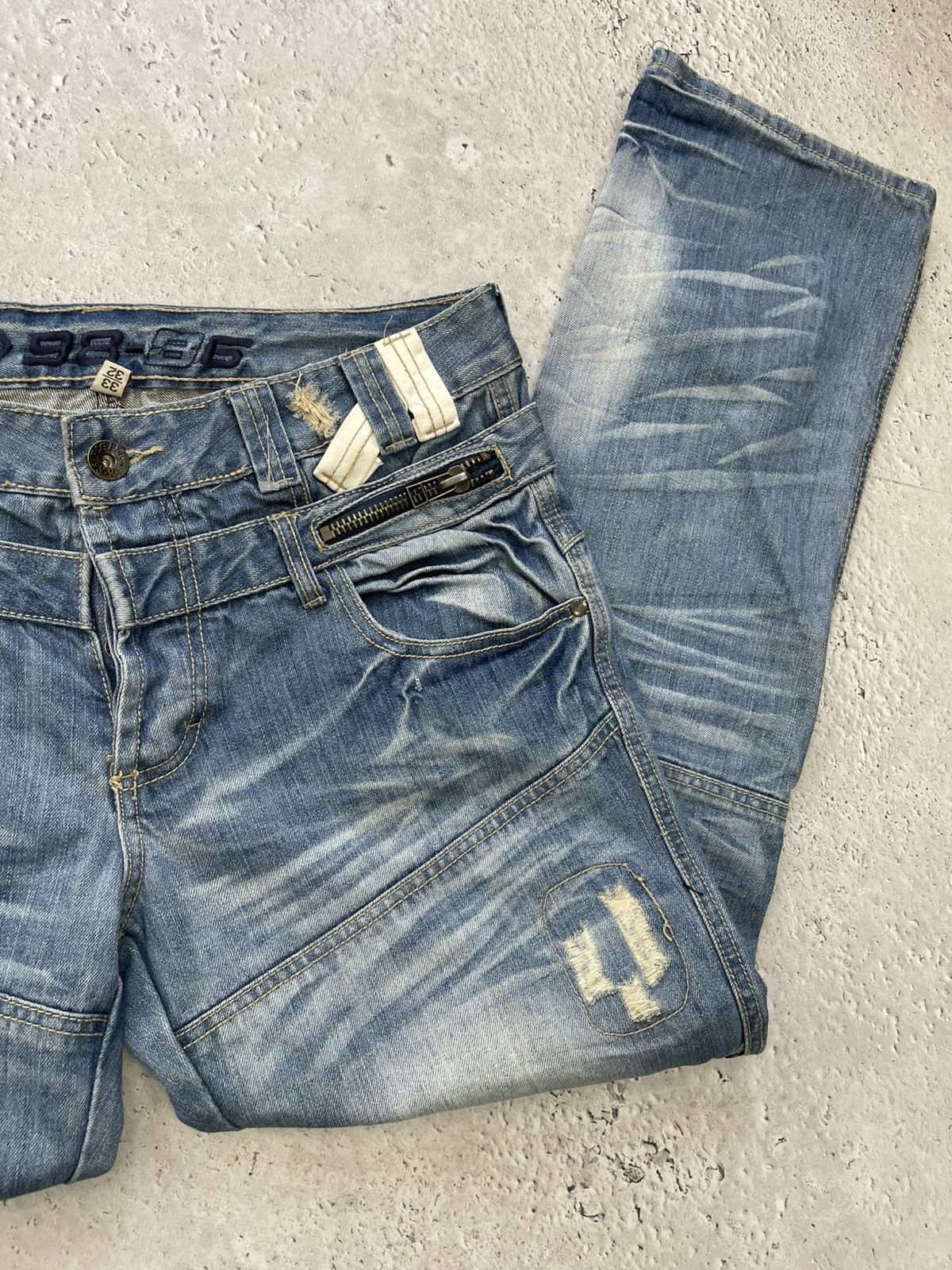 Diesel Diesel style distressed jeans rare y2k japanese Size US 32 / EU 48 - 13 Thumbnail