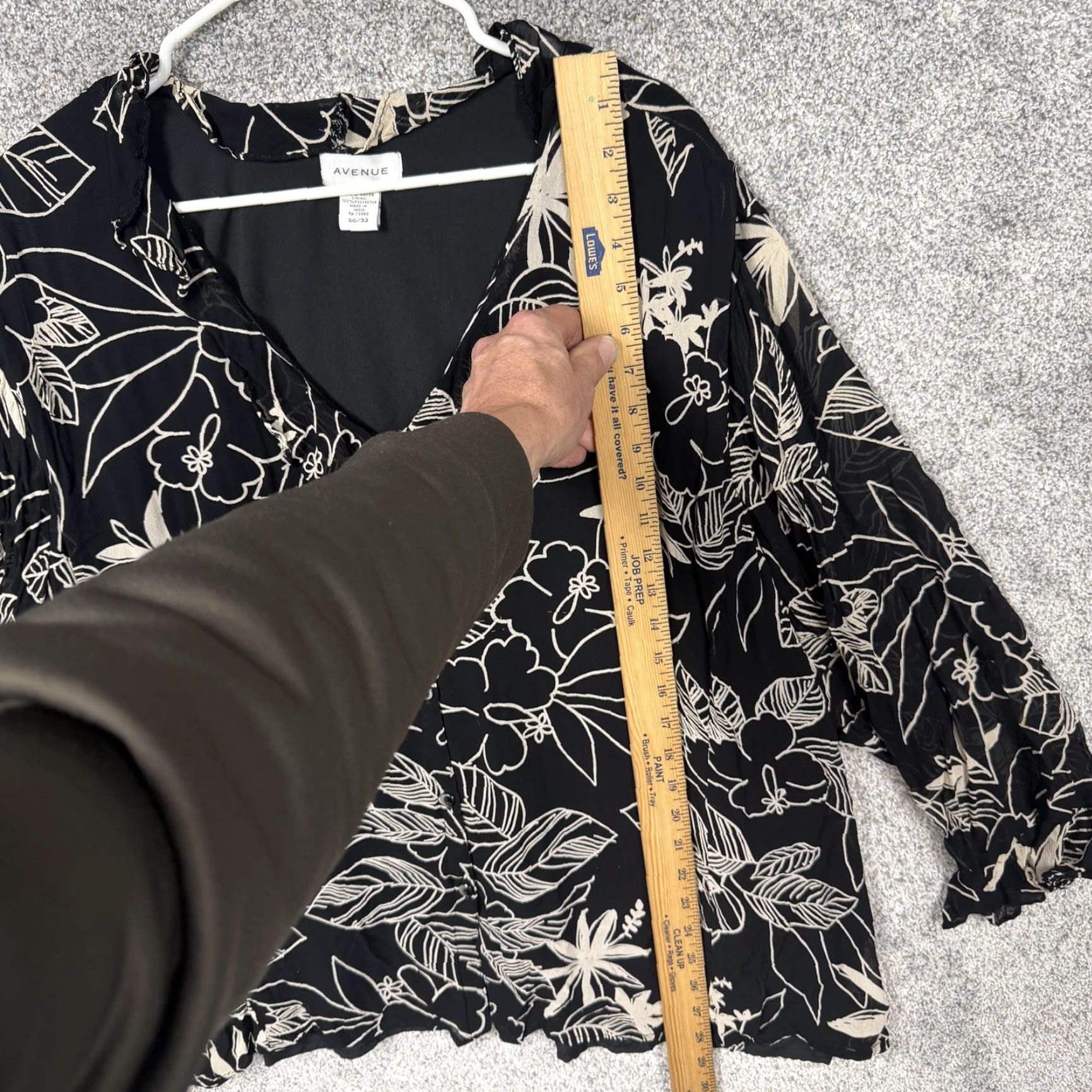 Avenue Avenue Blouse Tunic Womens Plus 30/32 Black Floral Boho Cottagecore Layering 3/4 Sleeve V-Neck Lined Rayon Polyester春夏秋 Bohemian Womens Size 4XL / US 24-26 - 2 Thumbnail