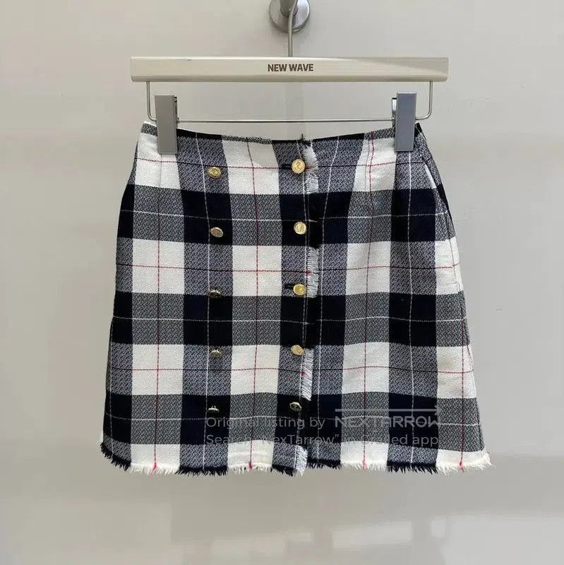 Thom Browne Black Plaid Mini Skirt for Women .