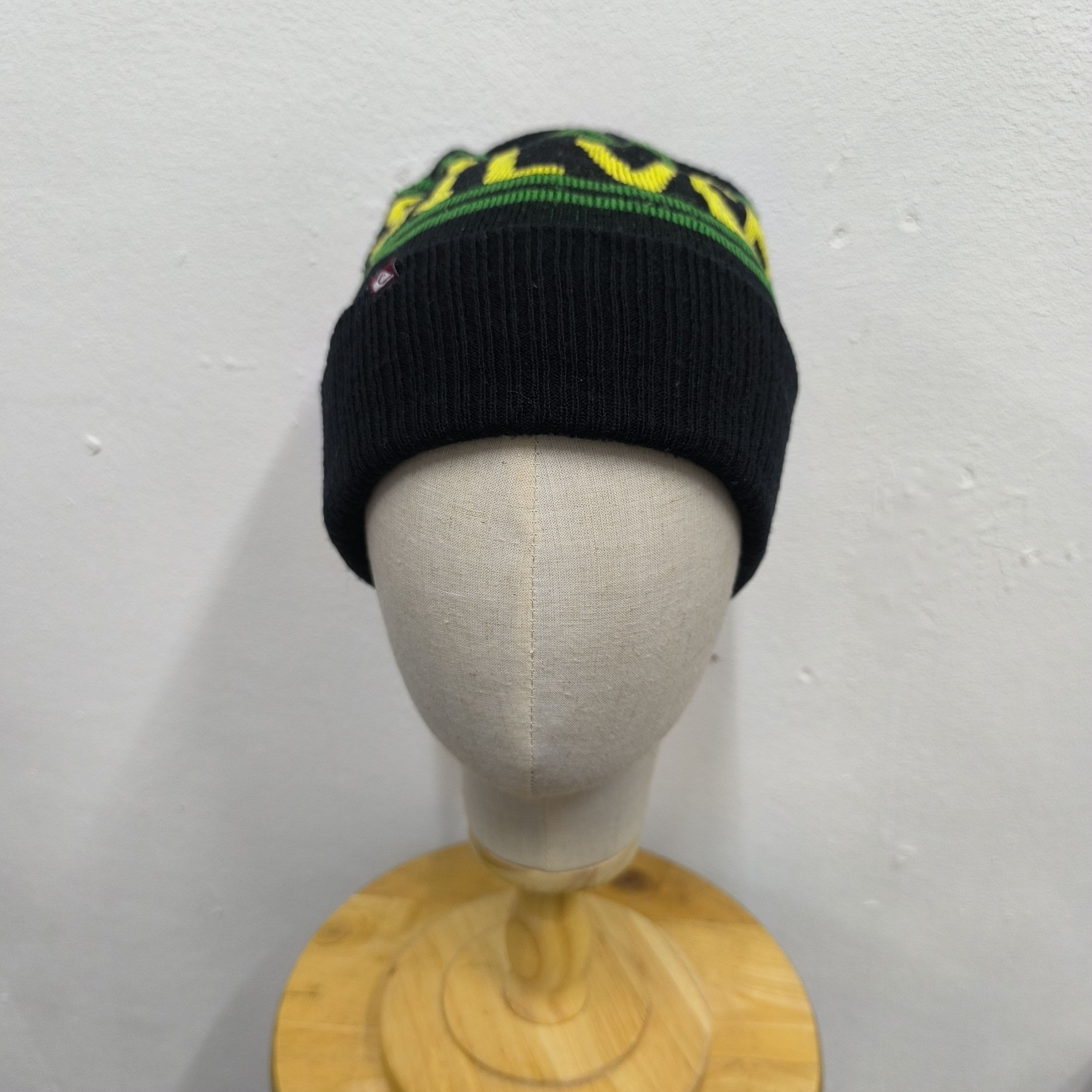 Quiksilver 🌊 Quiksilver spellout stripes beanie hat Size ONE SIZE - 2 Thumbnail