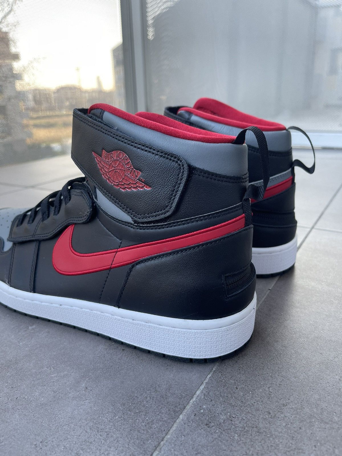 Nike US16 !DS! Jordan 1 High FlyEase Hi-Top Sneakers Size US 15 / EU 48 - 5 Thumbnail