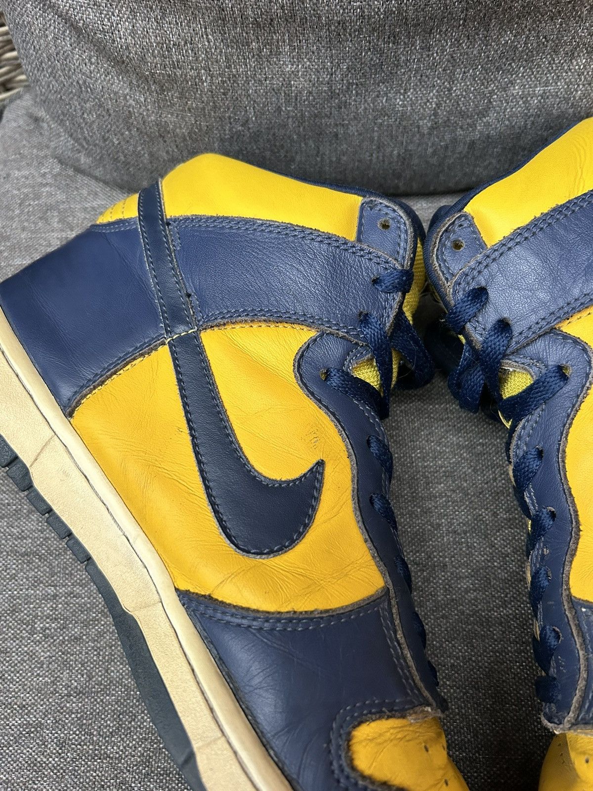 Nike × Vintage Vintage 2003 Nike Dunk High Michigan Size US 10 / EU 43 - 4 Thumbnail