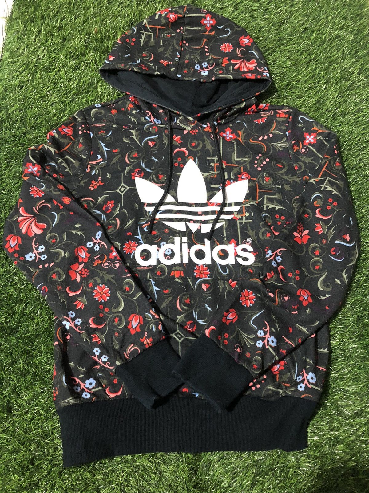 ADIDAS x HOODIE BLACK FLORAL