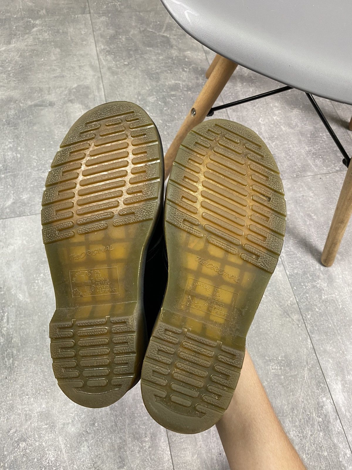Dr. Martens Womens Vintage DR. Martens Low Top Sneakers Shoes Size US 5 / IT 35 - 8 Thumbnail