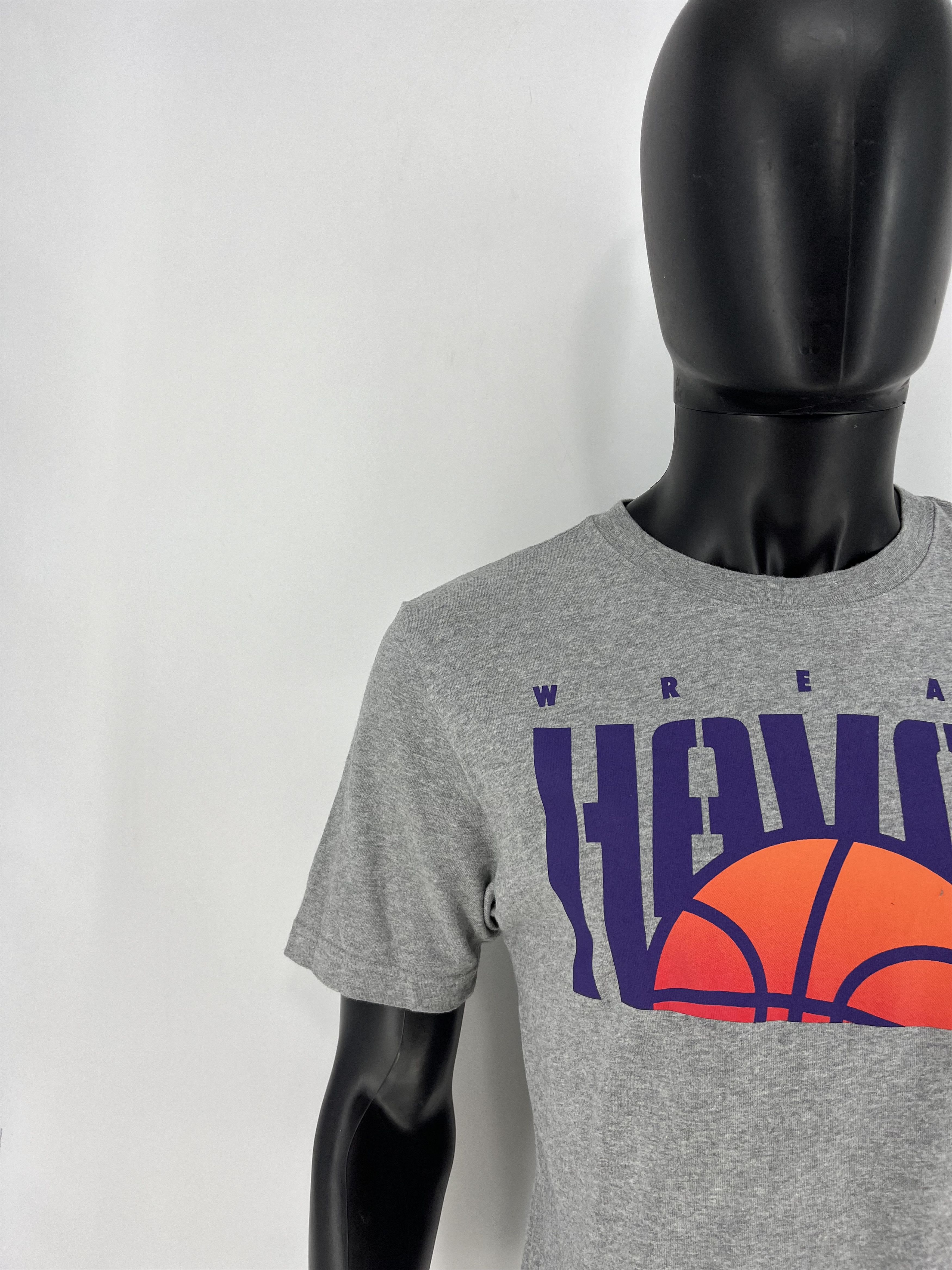NBA Vintage Nike Wreak NBA Swoosh Logo Tee Travis Scott Style Size US S / EU 44-46 / 1 - 6 Thumbnail