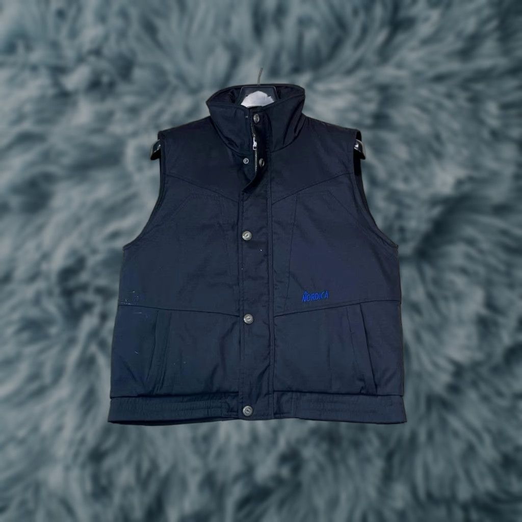 Vintage VINTAGE Nordica Sportsystem Down Vest Unisex Adults Medium Black Blue Interior See Pics Size US M / EU 48-50 / 2 - 1 Thumbnail