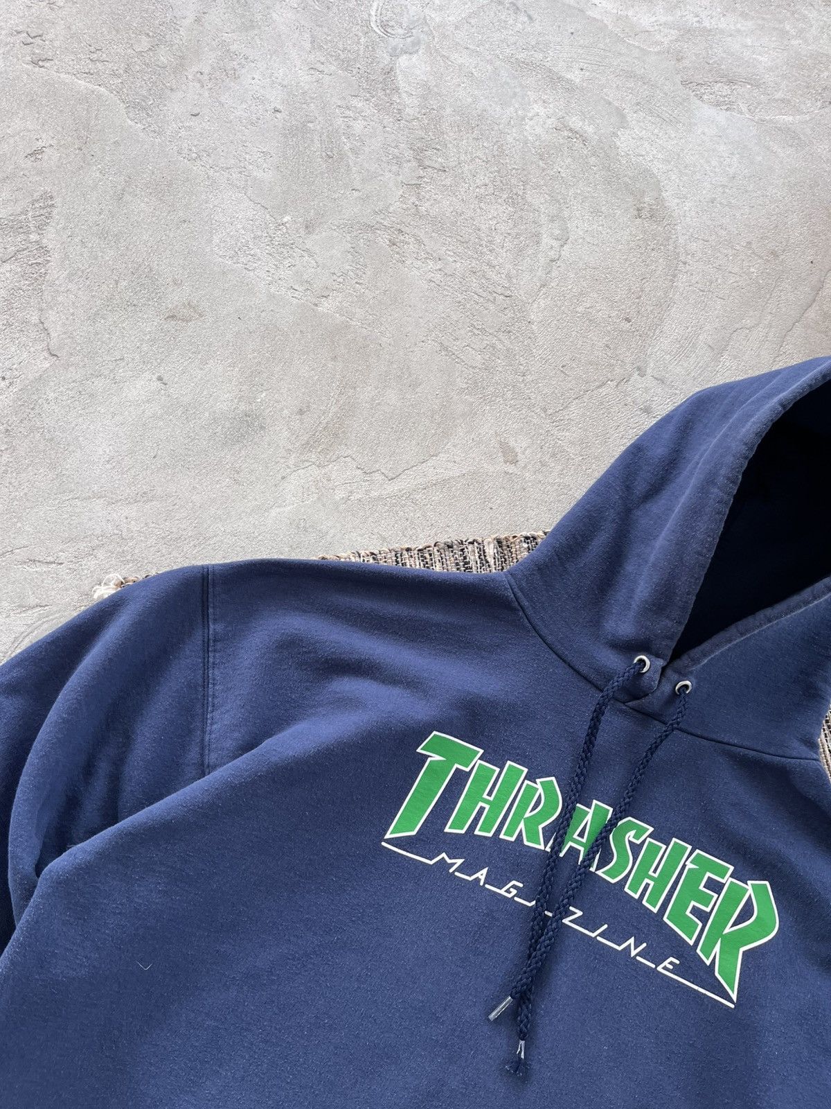 Thrasher Vintage 00s Thrasher Faded Blue minimalistic sk8 y2k Hoodie Size US L / EU 52-54 / 3 - 4 Thumbnail