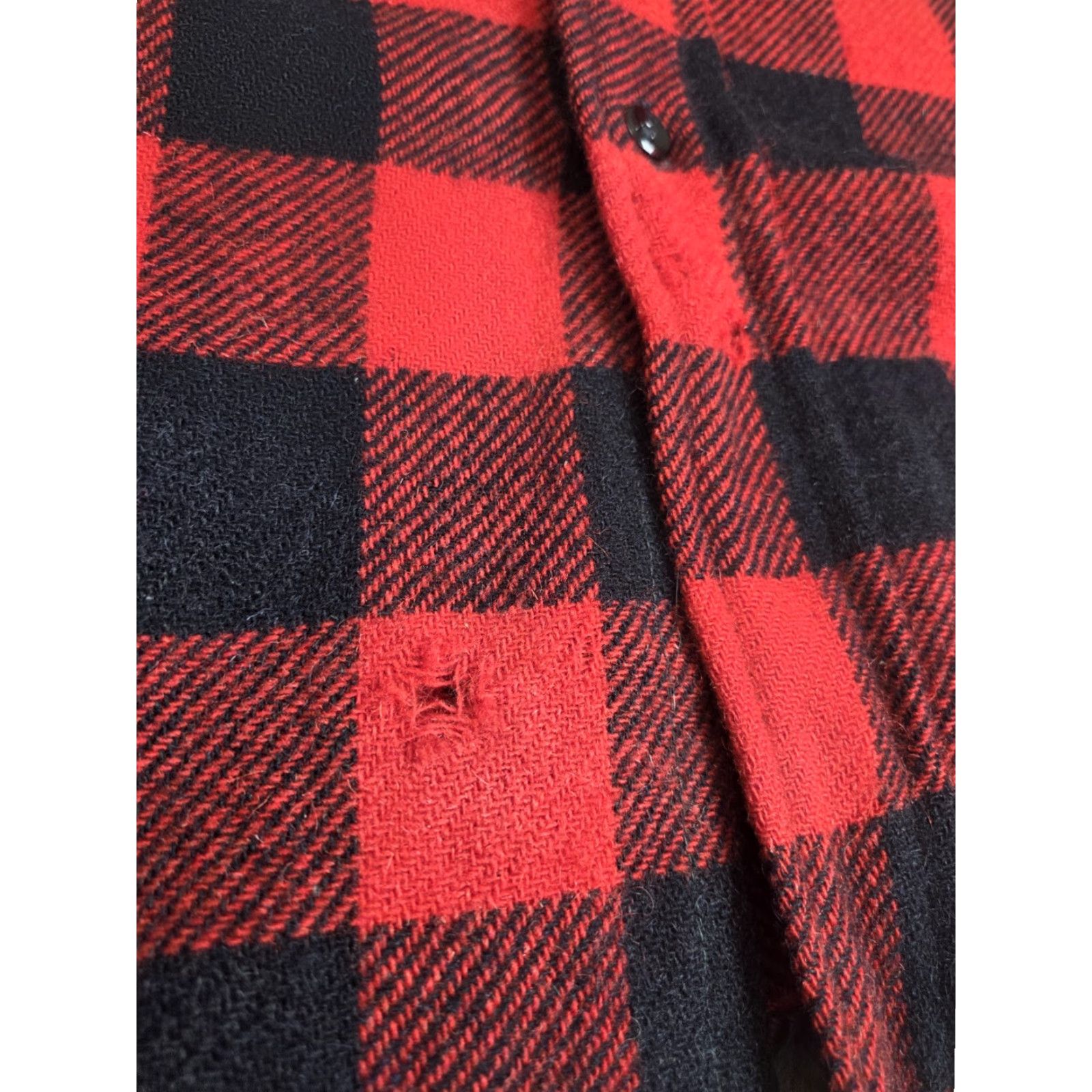 Vintage VINTAGE Pilgrim Shirt Mens L Buffalo Plaid Wool Flannel 50s 60s Distressed Size US L / EU 52-54 / 3 - 3 Thumbnail