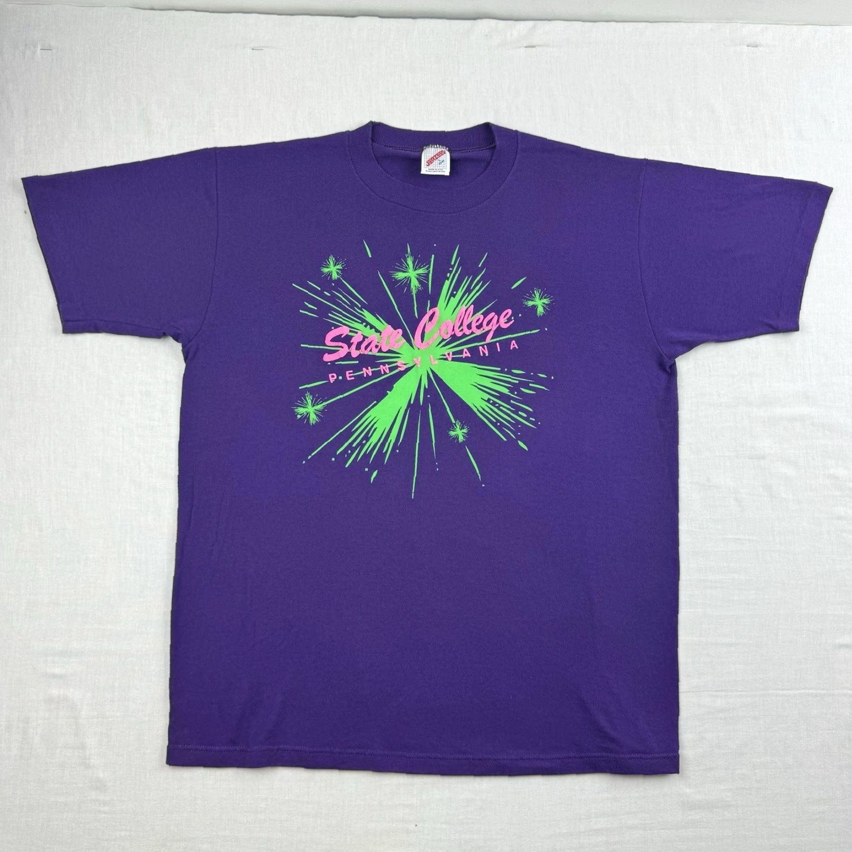 Jerzees VINTAGE Jerzees T-Shirt State College Pennsylvania Adult Large Purple Puff Print School 90s University Mens Size US L / EU 52-54 / 3 - 2 Thumbnail