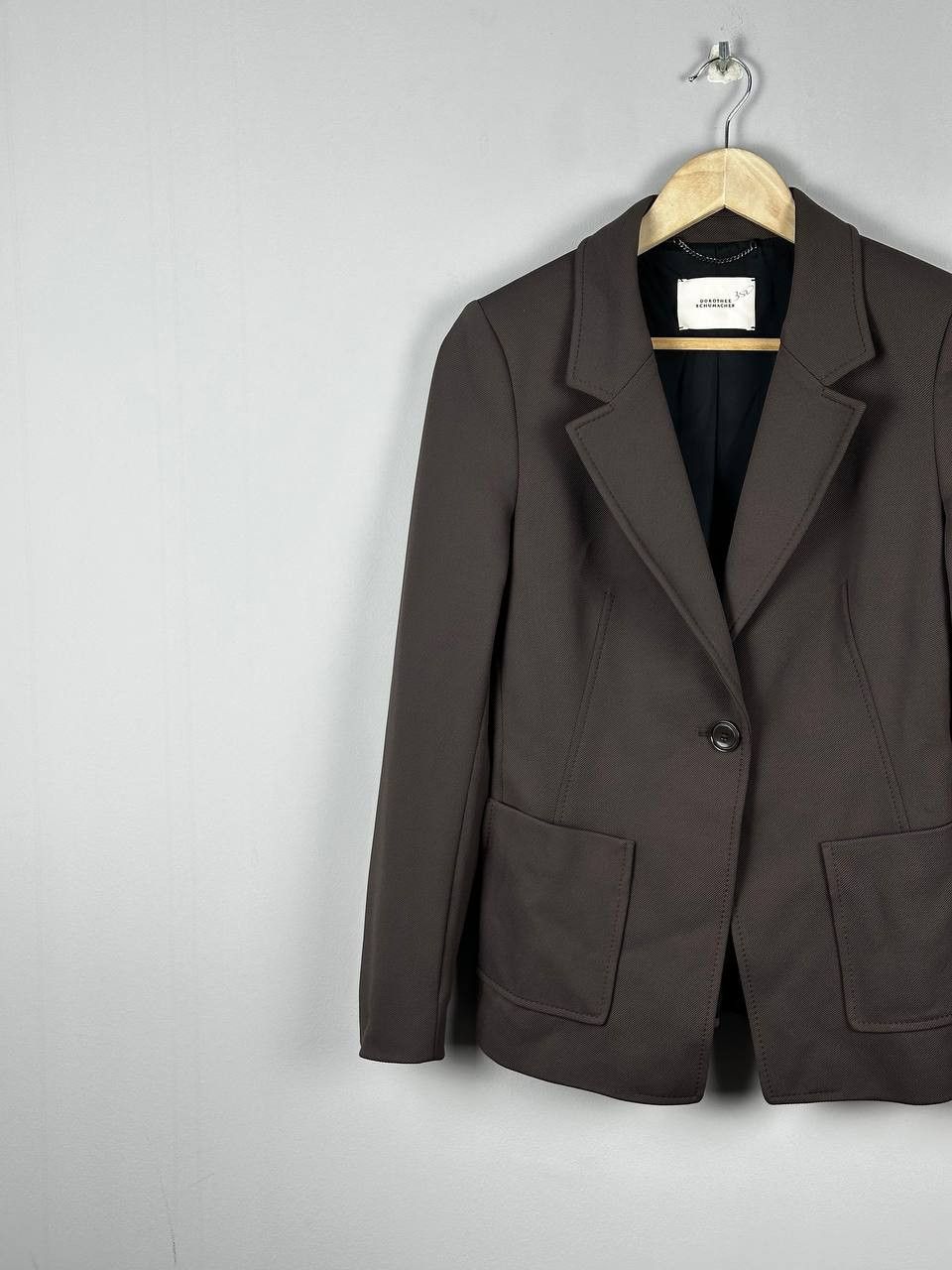 DOROTHEE SCHUMACHER Dorothee Schumacher Brown Luxury Blazer Size XS / US 0-2 / IT 36-38 - 2 Thumbnail