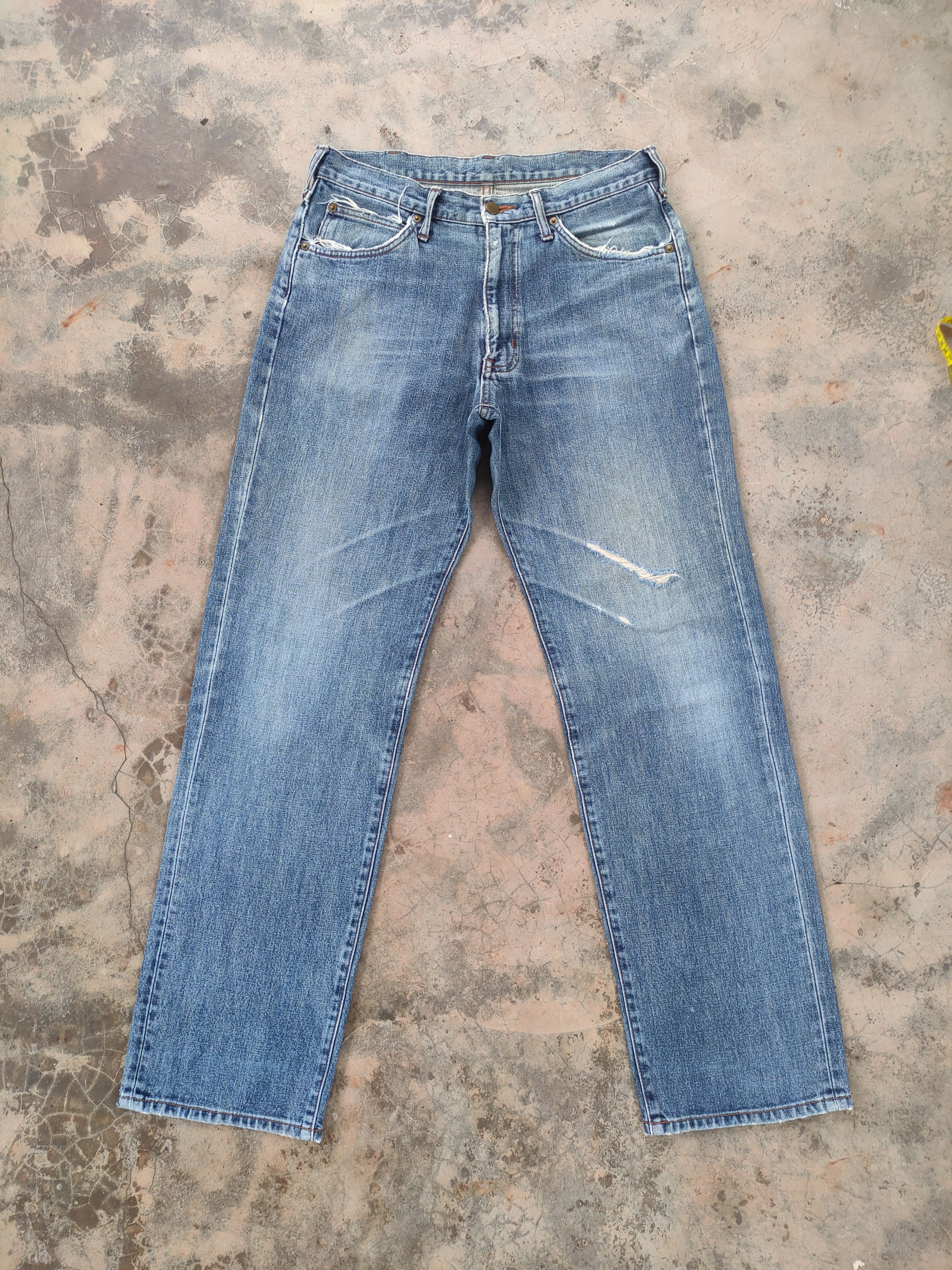 Wrangler VINTAGE WRANGLER FADED RIPPED JEANS DENIM PANTS Size US 32 / EU 48 - 1 Thumbnail