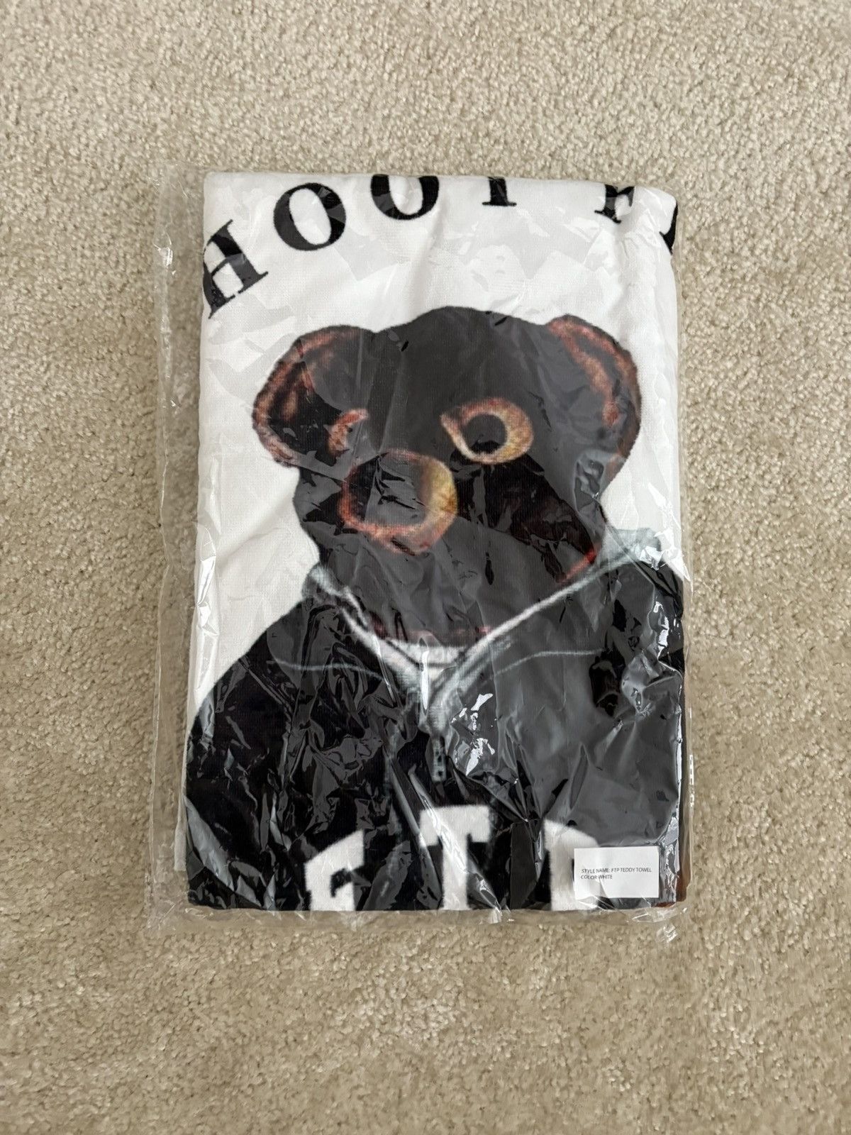 Fuck The Population FTP BEAR TOWEL White Size ONE SIZE - 1 Thumbnail