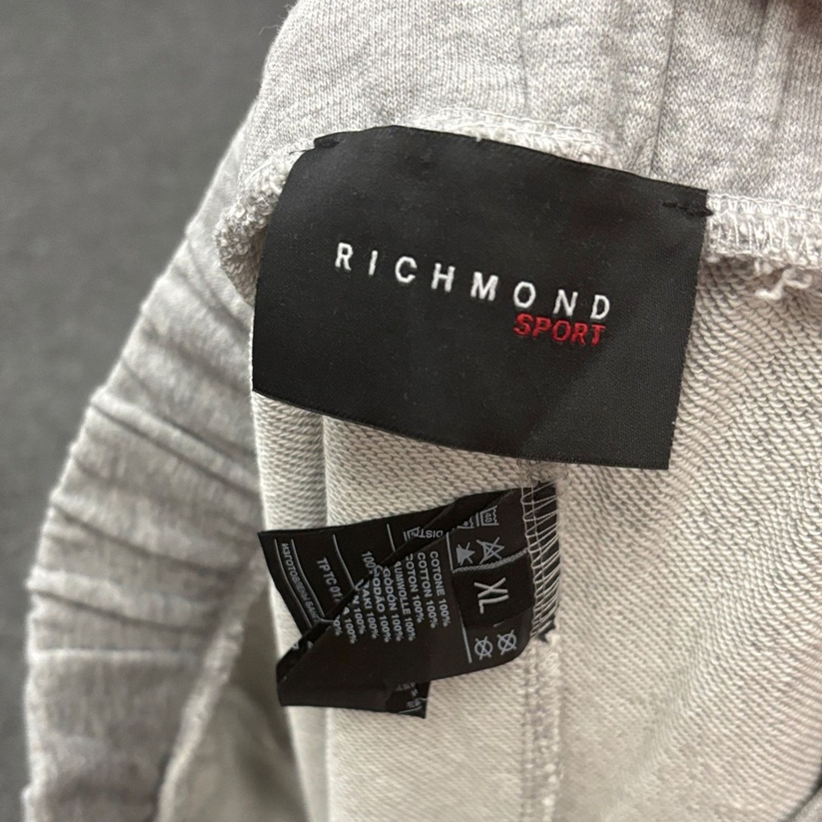 John Richmond NWT John Richmond Light Gray Athletic Shorts Black Size XL Size US 42 / EU 58 - 10 Thumbnail