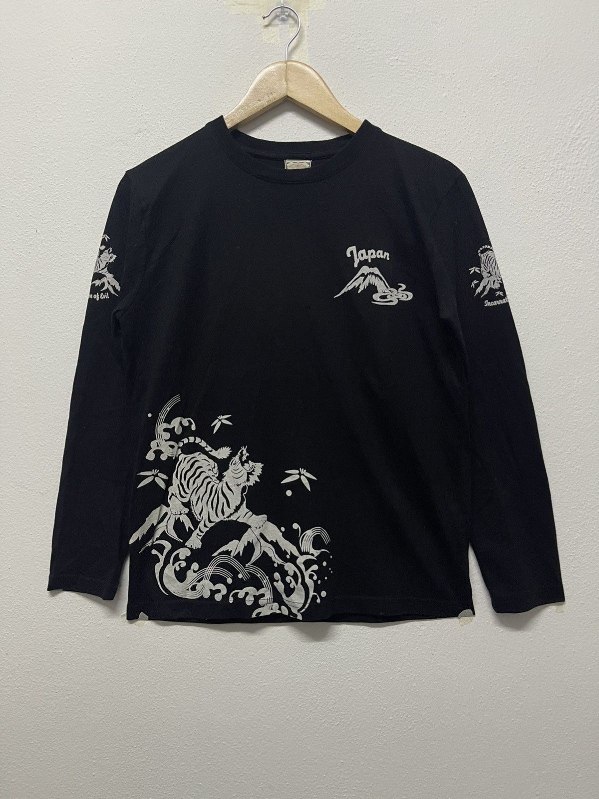 Japanese Brand 2000s SUKAJAN TIGER INCARNATION OF EVIL LONG SLEEVE SHIRT Size US S / EU 44-46 / 1 - 2 Thumbnail