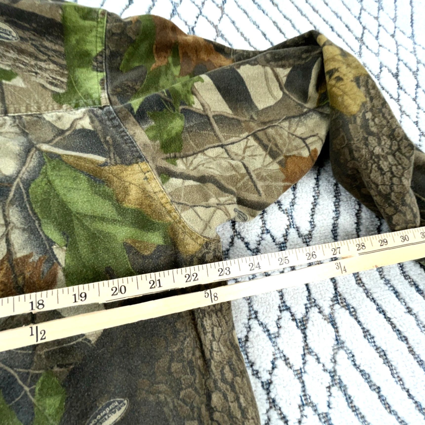 Realtree VINTAGE Wells Creek Camouflage Button-Up Shirt Men L Brown Cotton Flannel RealTree Hardwoods 90s/2000s Modern Preppy Dad Casual Workwear Mens Size US L / EU 52-54 / 3 - 7 Thumbnail