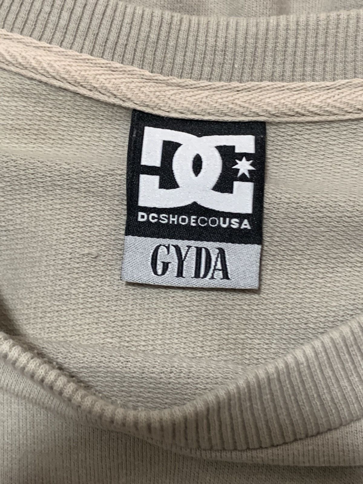 DC DC SHOE CO USA X GYDA SWEATSHIRT Size US XXL / EU 58 / 5 - 14 Thumbnail