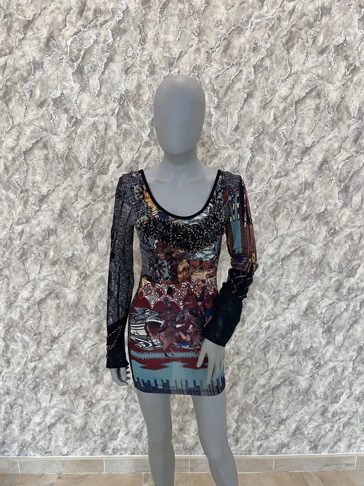 Japanese Brand × Vintage Save The Queen Women's Mesh Y2K Top Medieval Battle Print S Size S / US 4 / IT 40 - 1 Thumbnail