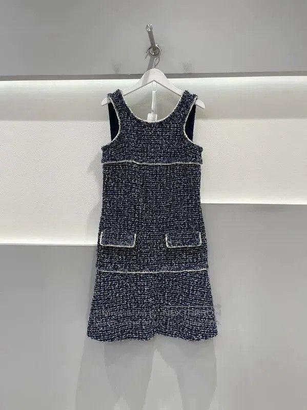 Chanel Chanel Blue Sleeveless A-Line Dress . Size XXS / US 00 / IT 34 - 1 Thumbnail