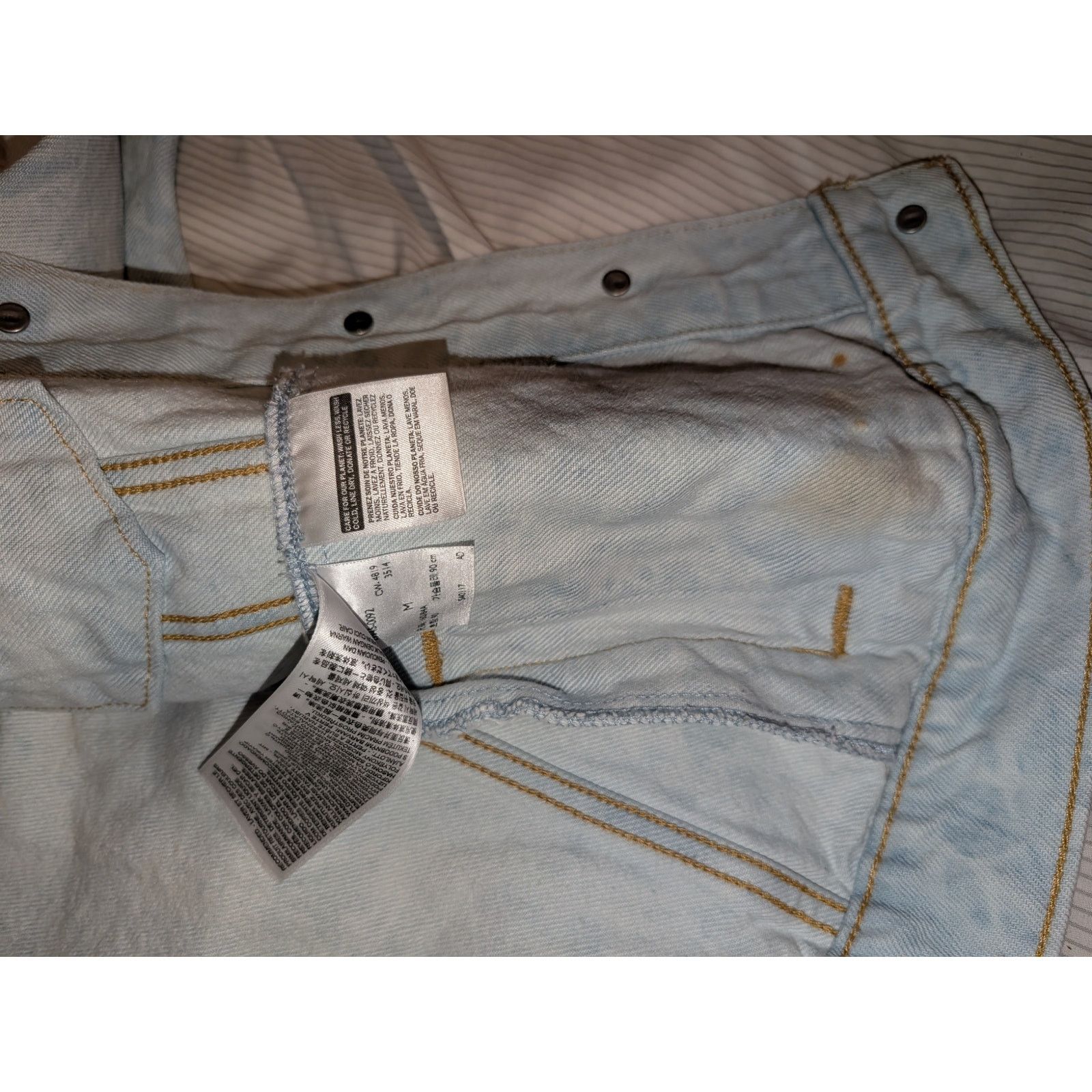 Levi's Levi's Denim Jean Jacket Size Medium Women's Trucker Size M / US 6-8 / IT 42-44 - 4 Thumbnail