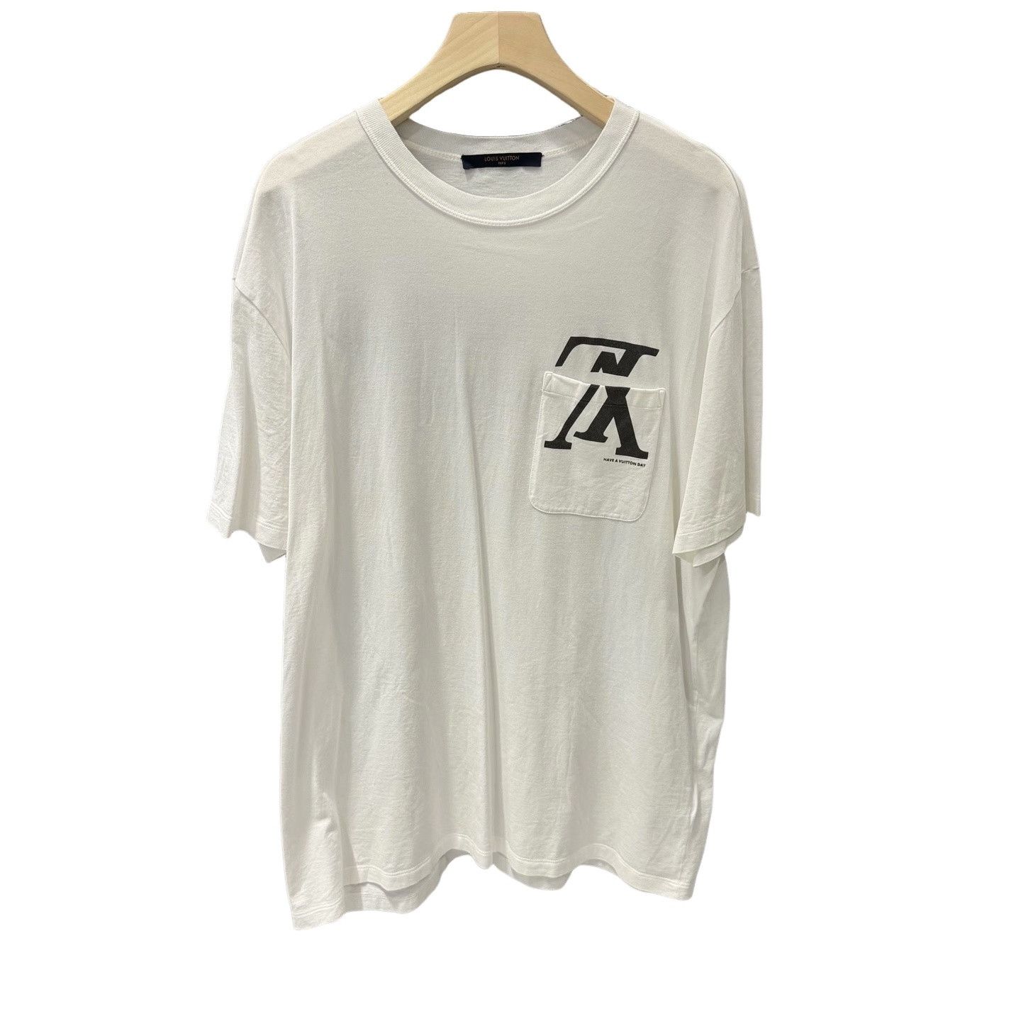 Louis Vuitton Louis Vuitton Logo Pocket T-Shirt Size L Size US L / EU 52-54 / 3 - 1 Thumbnail