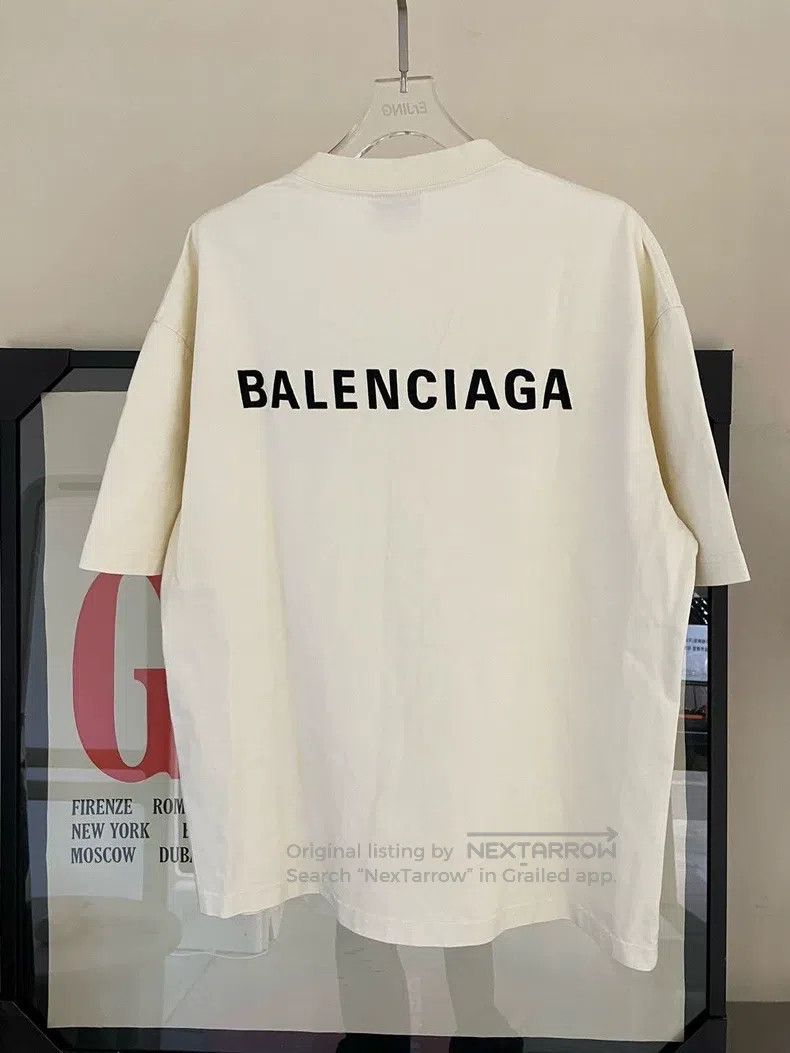 Balenciaga Balenciaga Letter Logo Printed Round Neck Short Sleeve T-s Size US XS / EU 42 / 0 - 2 Thumbnail