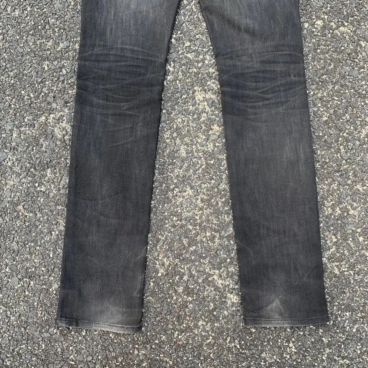 Skull Jeans by an Alchemist Skulls Y2K Japanese Vintage Jeans Faded Rugged Denim Pants Size US 33 - 13 Thumbnail