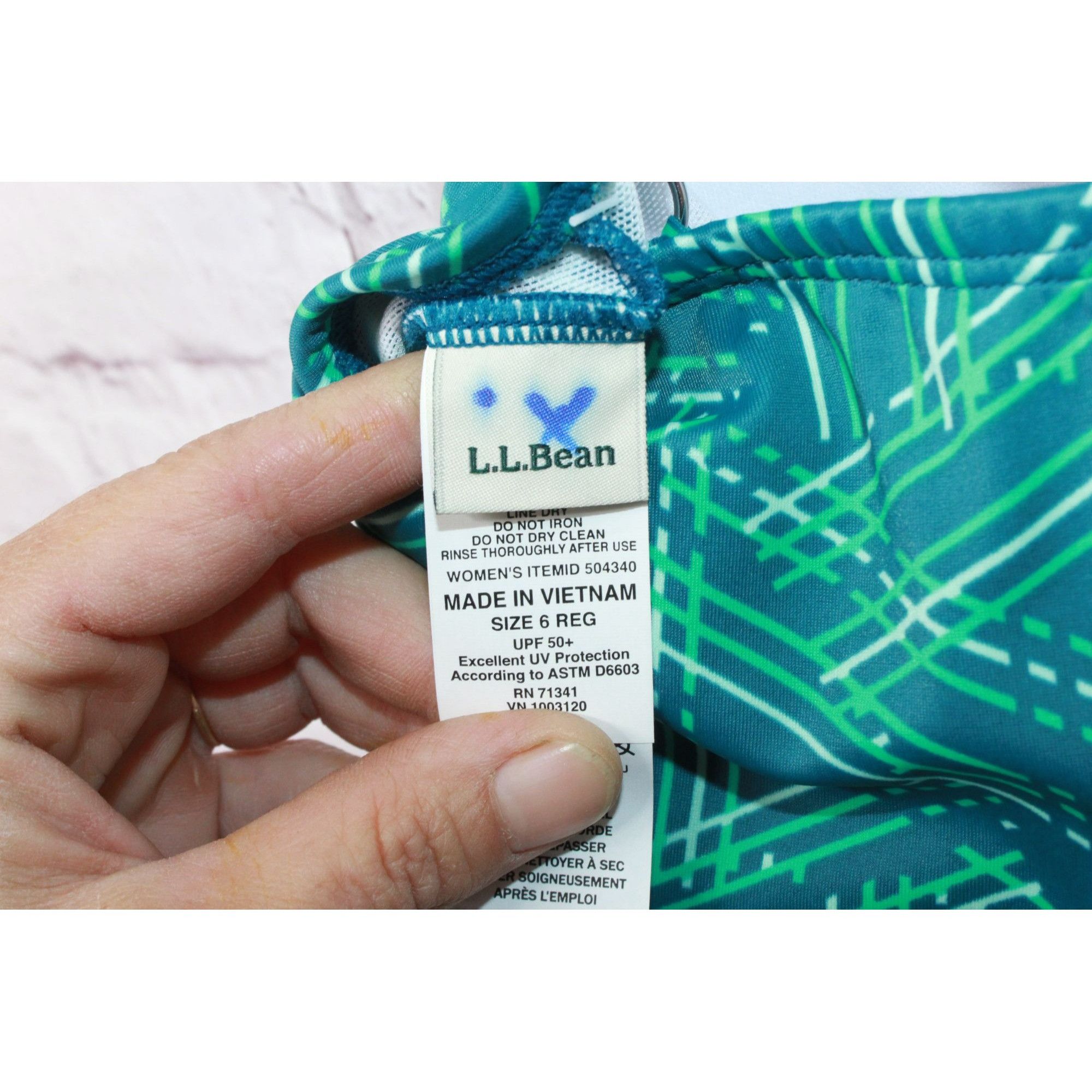 L.L. Bean LL Bean Women Mix & Match Swimwear Squareneck Tankini Top Size M / US 6-8 / IT 42-44 - 7 Thumbnail