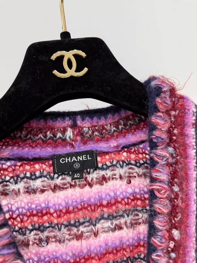 Chanel Chanel 22A Handmade Workshop Rainbow Striped Silk V-neck K Size S / US 4 / IT 40 - 4 Thumbnail