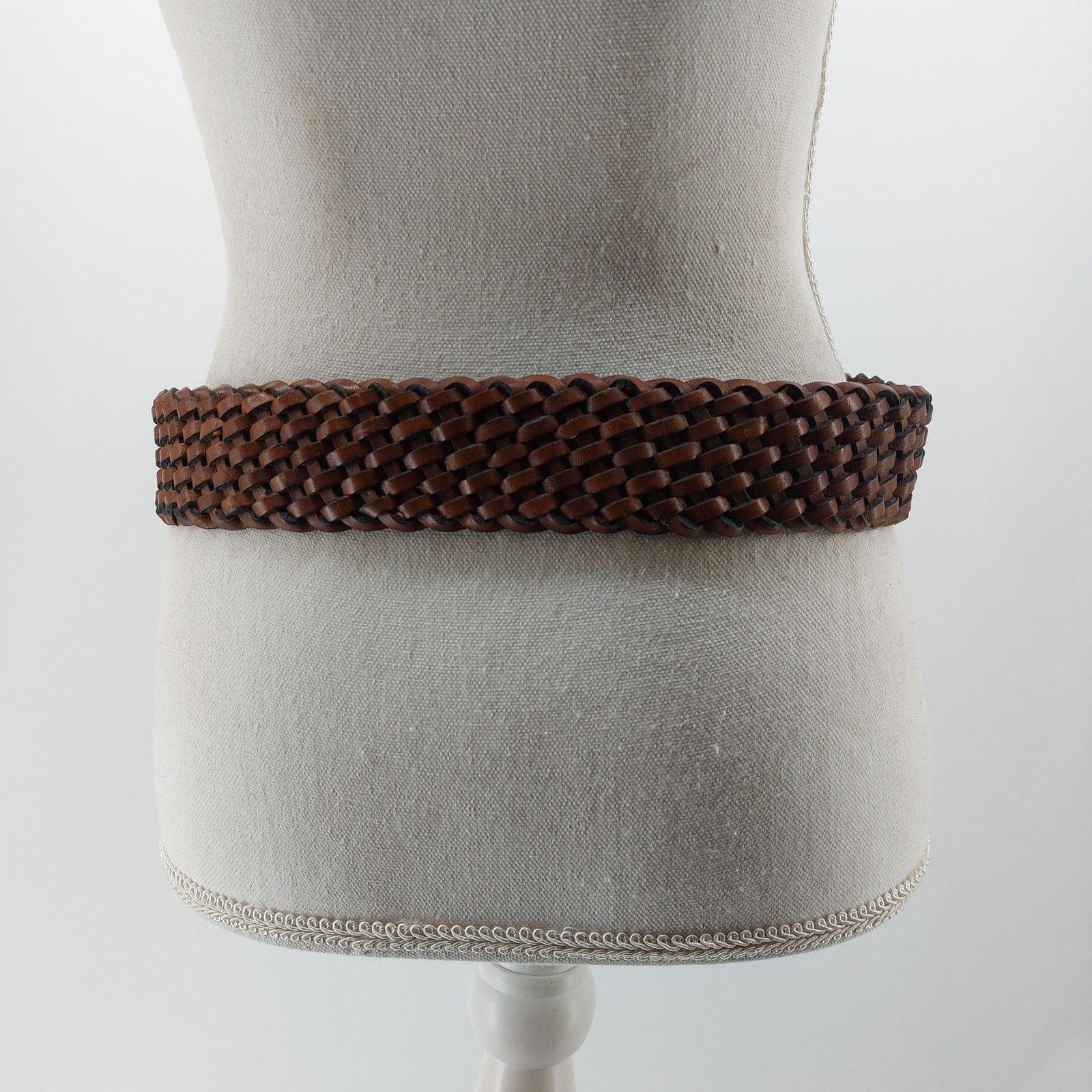 Other Women's Boho Braided Brown Leather Belt Sz S/M Size ONE SIZE - 3 Thumbnail