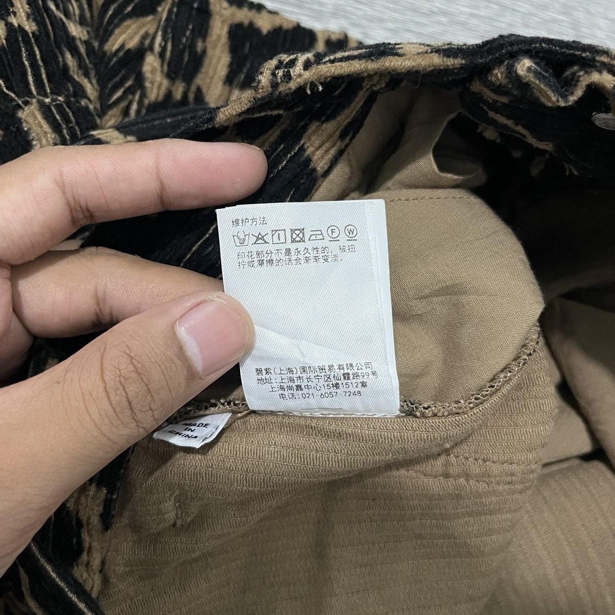 Japanese Brand X-GIRL Cargo Pocket Leopard Corduroy Pant Size US 26 / EU 42 - 20 Thumbnail
