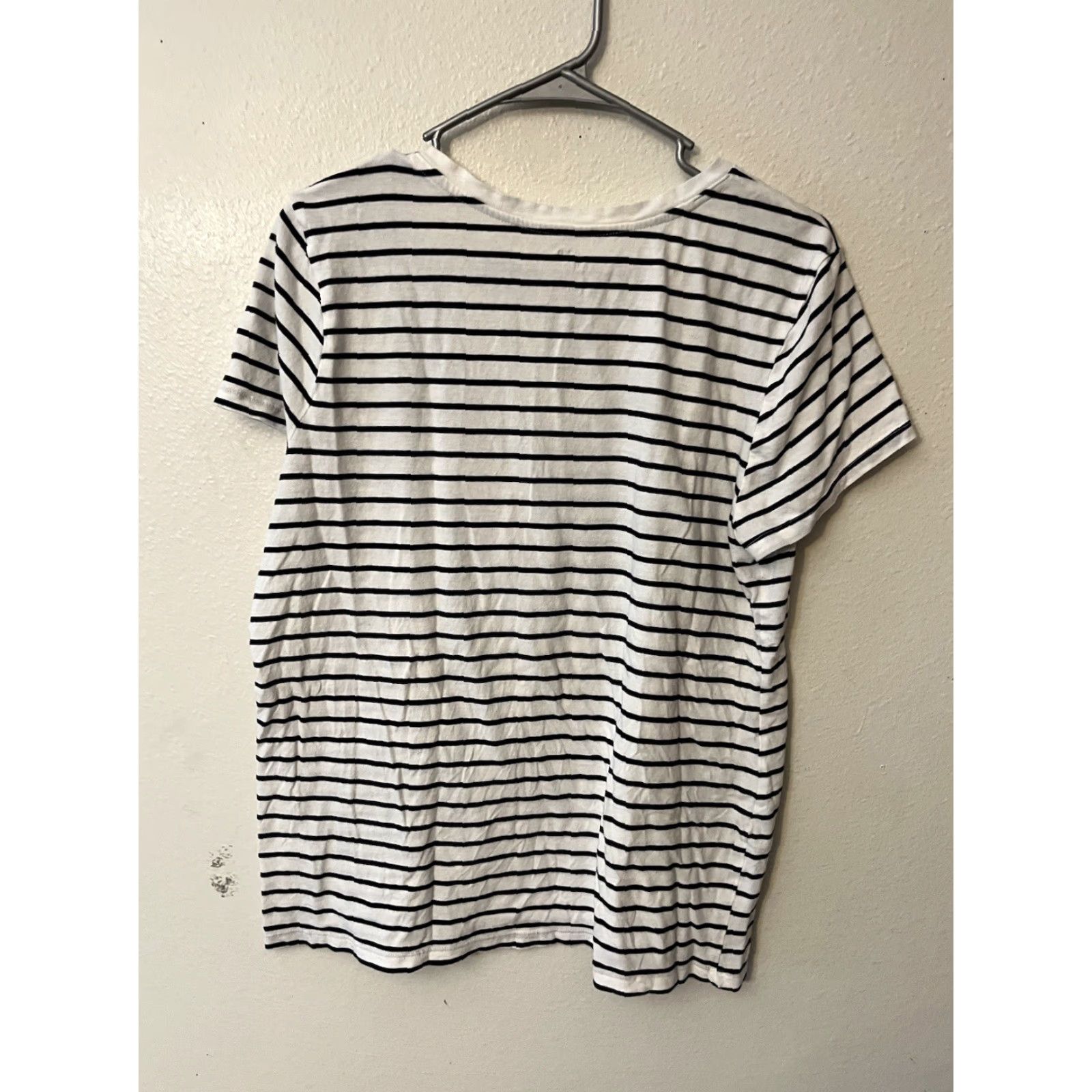 Gap VINTAGE Gap Women's T-Shirt White/Black Striped V-Neck Short Sleeve XL Top Size XL / US 12-14 / IT 48-50 - 3 Thumbnail