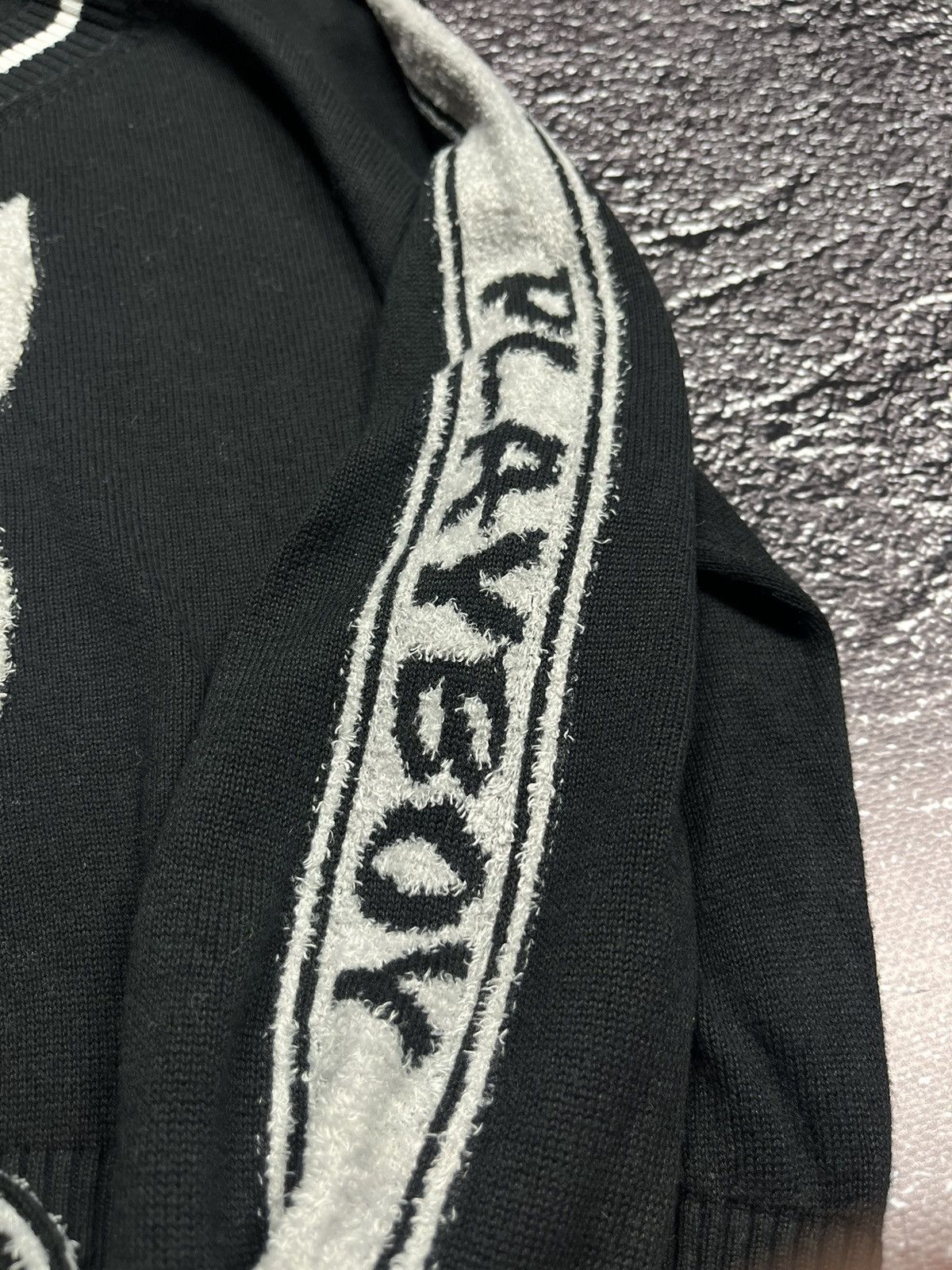 Playboy Vintage Playboy Care Y2K Sweater Big Logo Black Size S / US 4 / IT 40 - 4 Thumbnail