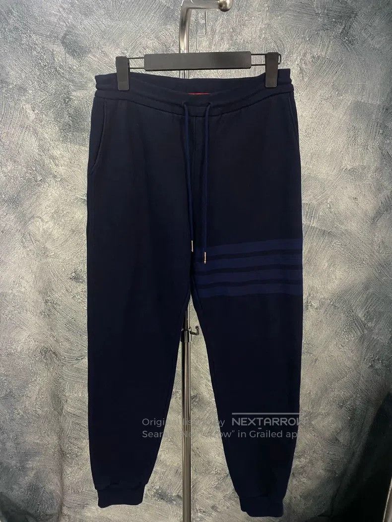 Thom Browne Thom Browne size 2 Navy Blue Four-Stripe Drawstring Sweatpa Size US 32 / EU 48 - 1 Thumbnail