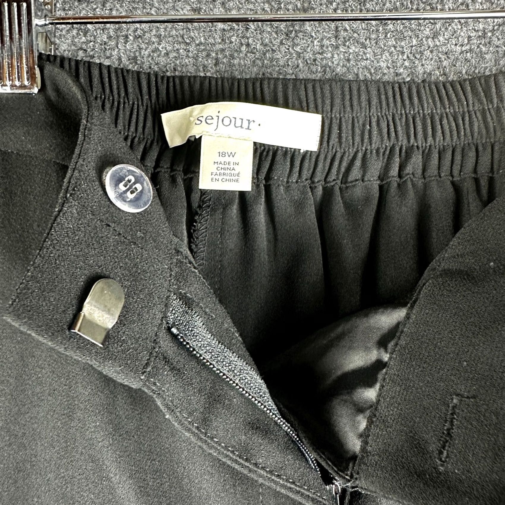 Vintage Sejour Pants Womens 18W Black Wide Leg Pockets Zip Fly Elastic Back Waist NEW Size 40" / US 18 - 5 Thumbnail