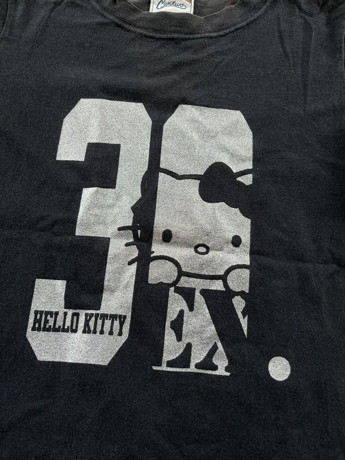 Japanese Brand × Vintage 30 years Of Hello Kitty Anniversary Nakayoku Project Tee Size US M / EU 48-50 / 2 - 3 Thumbnail