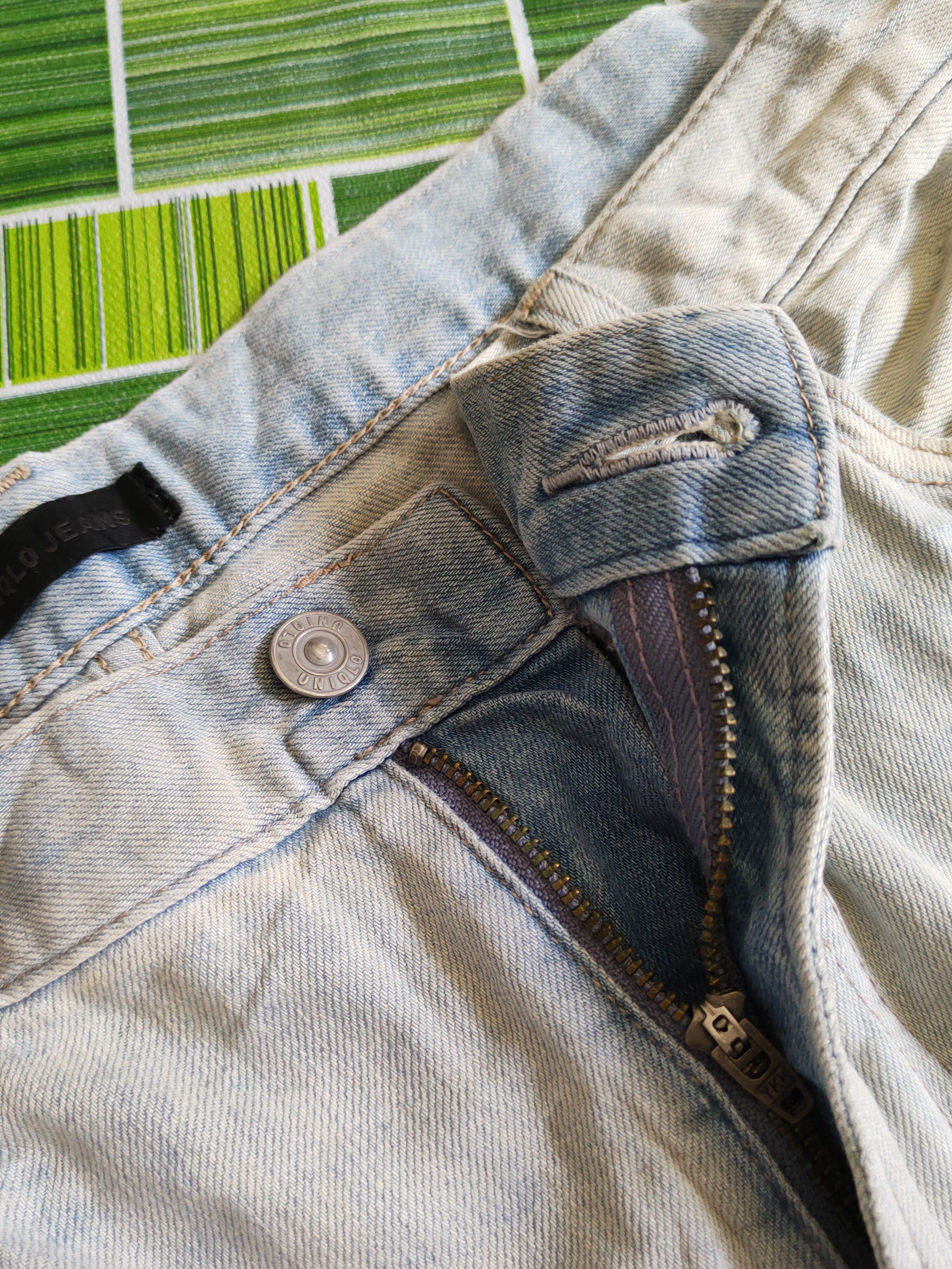 Japanese Brand Uniqlo Faded Distressed dirty patchwork ripped Denim #S1533 Size US 37 - 15 Thumbnail