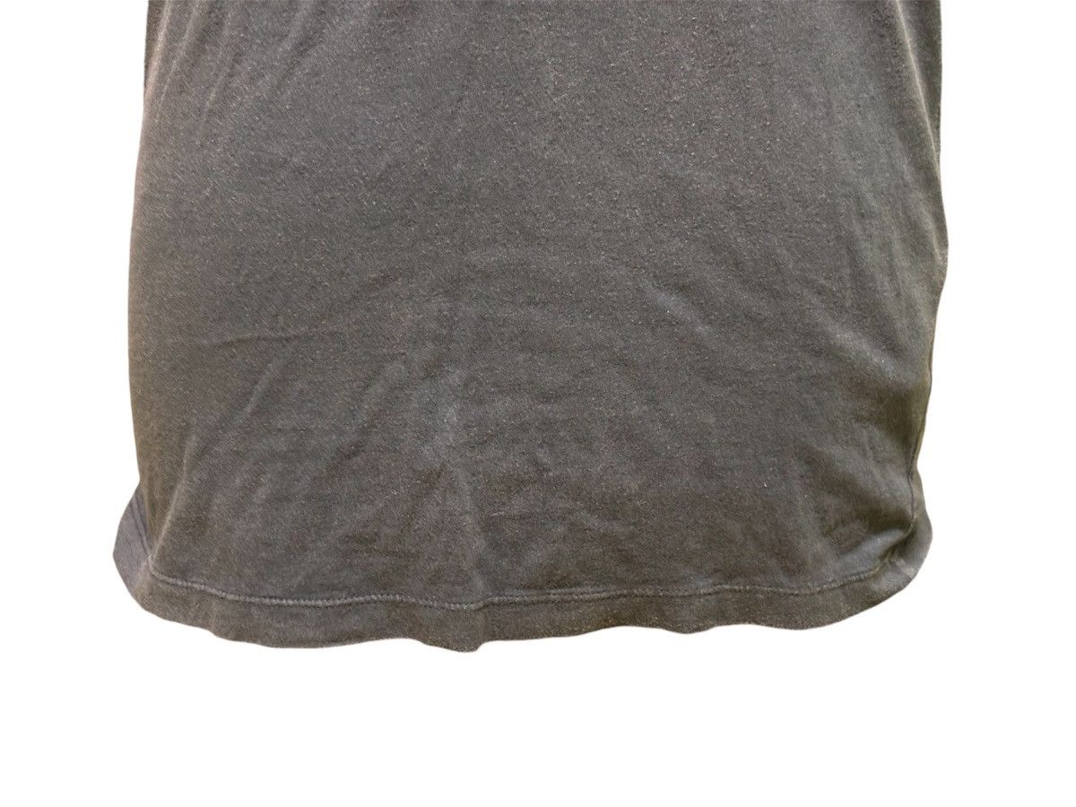 Anime × Uniqlo Monster Hunter x Uniqlo Shirt Size US M / EU 48-50 / 2 - 5 Thumbnail